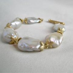 Fresh Water Baroque Pearl and 18 Karat Gold Bracelet