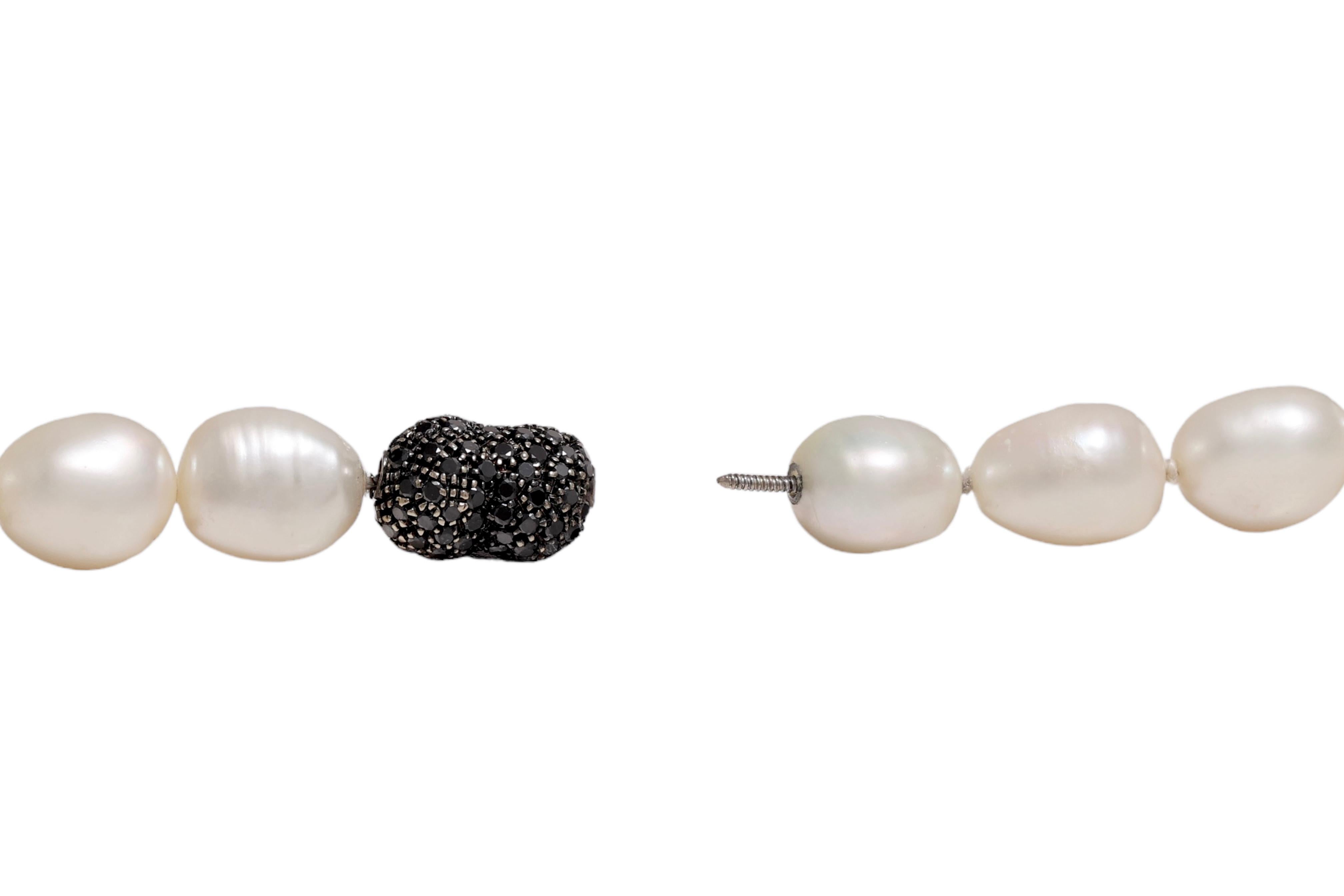 Fresh Water Baroque Pearl Necklace With Gold Lock Set With 1.5ct Black Diamonds For Sale 4