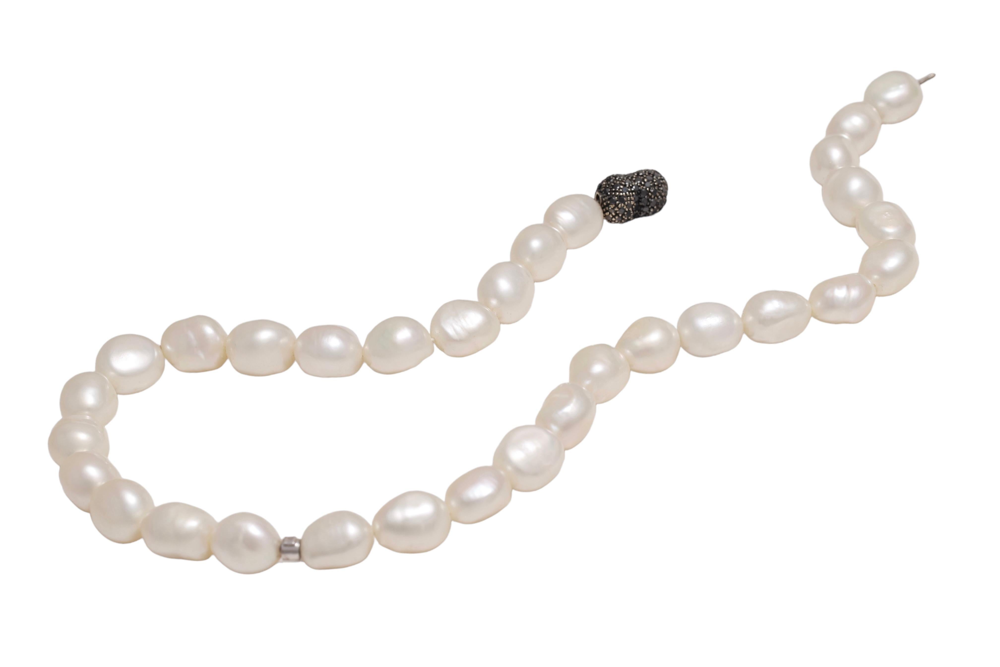 Fresh Water Baroque Pearl Necklace With Gold Lock Set With 1.5ct Black Diamonds For Sale 2