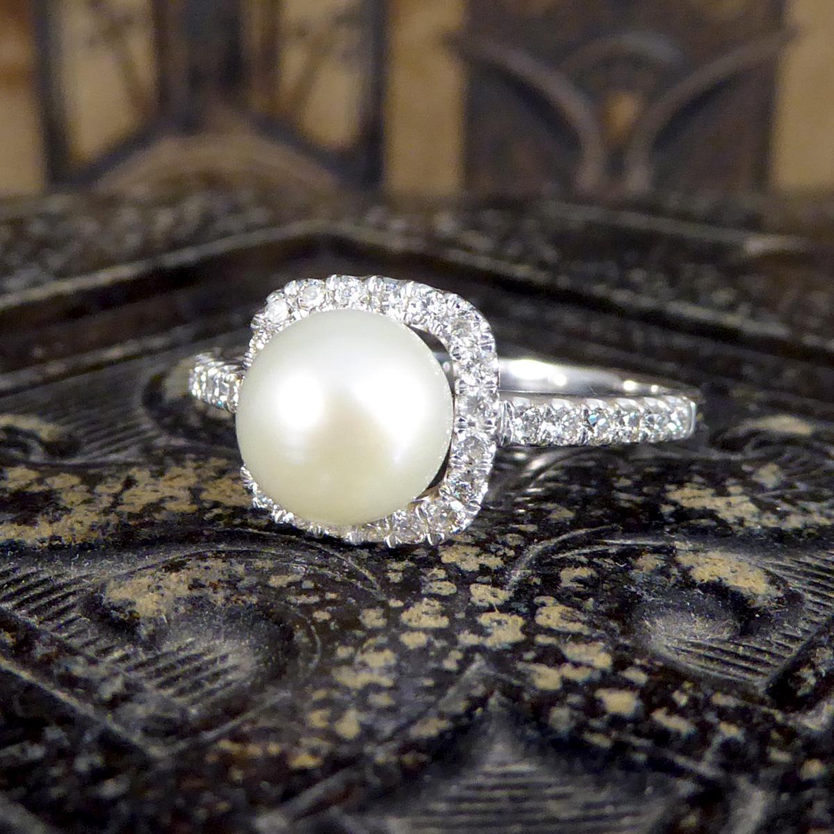 Fresh Water Culture Pearl and Diamond Square Halo Ring in White Gold For Sale 3