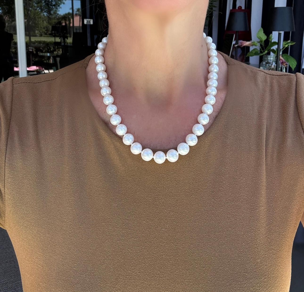Contemporary Fresh Water Cultured Pearl 17.5