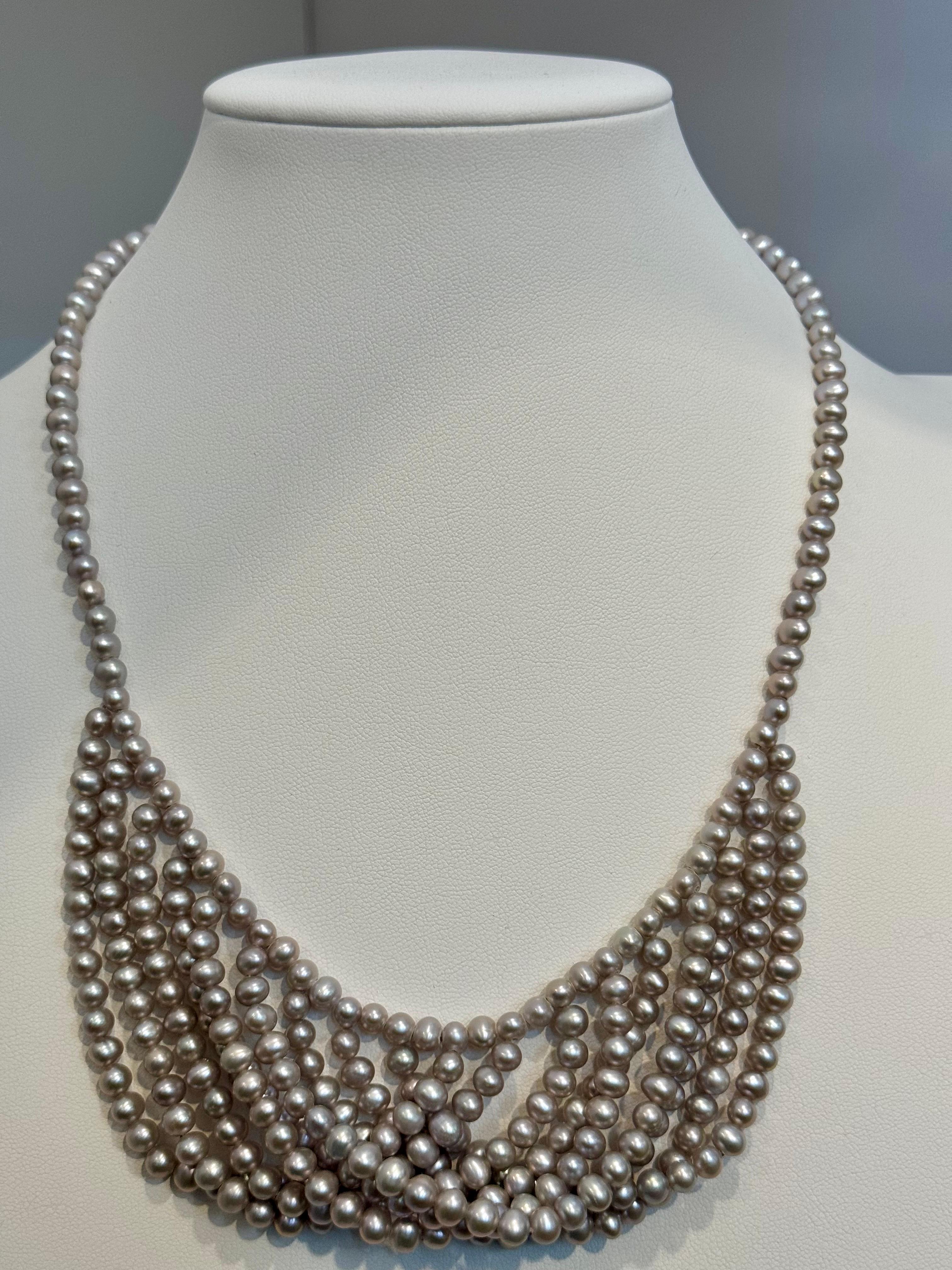 Taille ronde Collier de perles d'eau douce multicouches Timeless Elegance A Silver   18