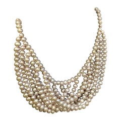 Collar de perlas multicapa de agua dulce Elegancia atemporal Cierre de plata   18" de largo