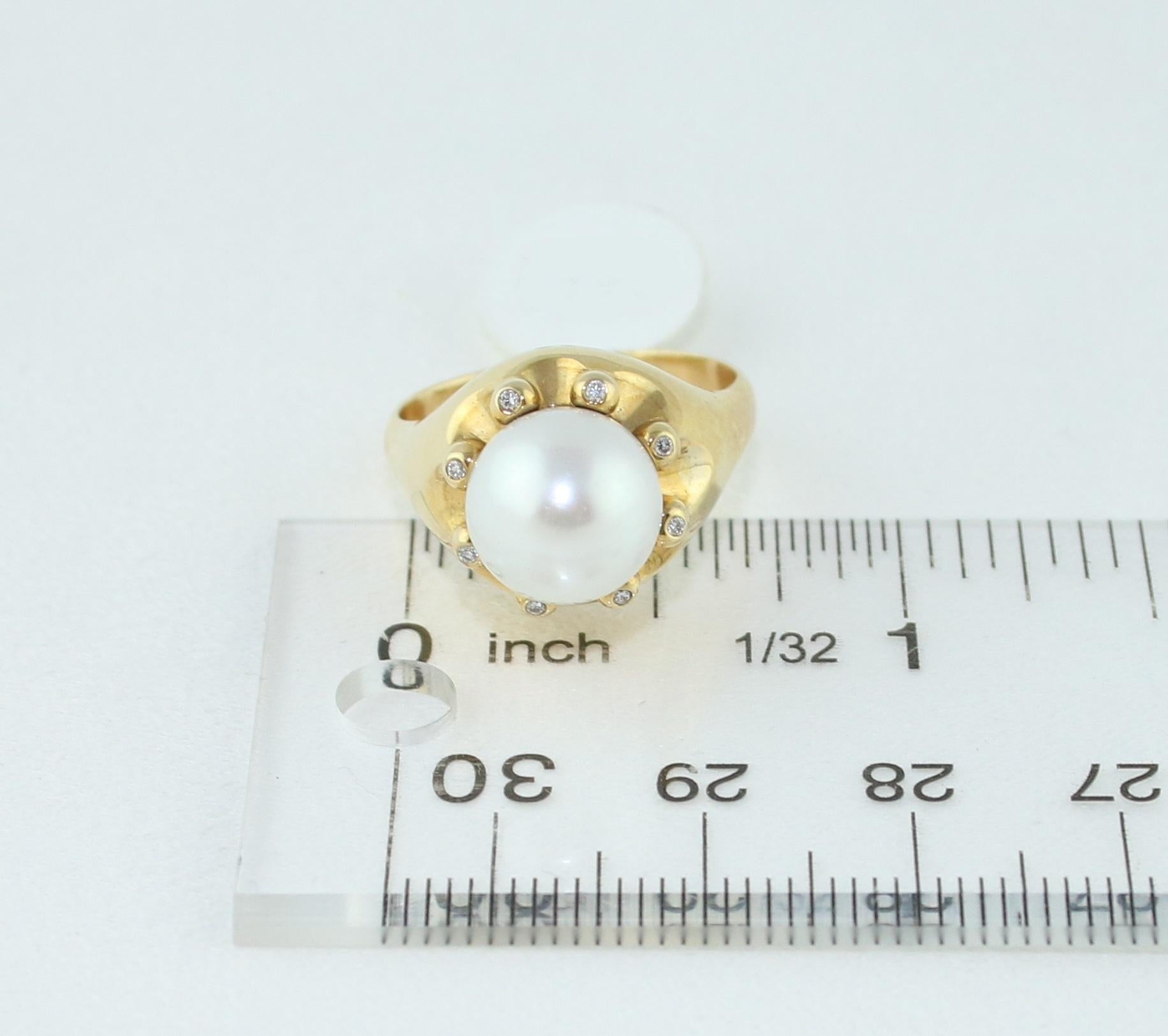 Fresh Water Pearl and Diamond Gold Ring For Sale 3