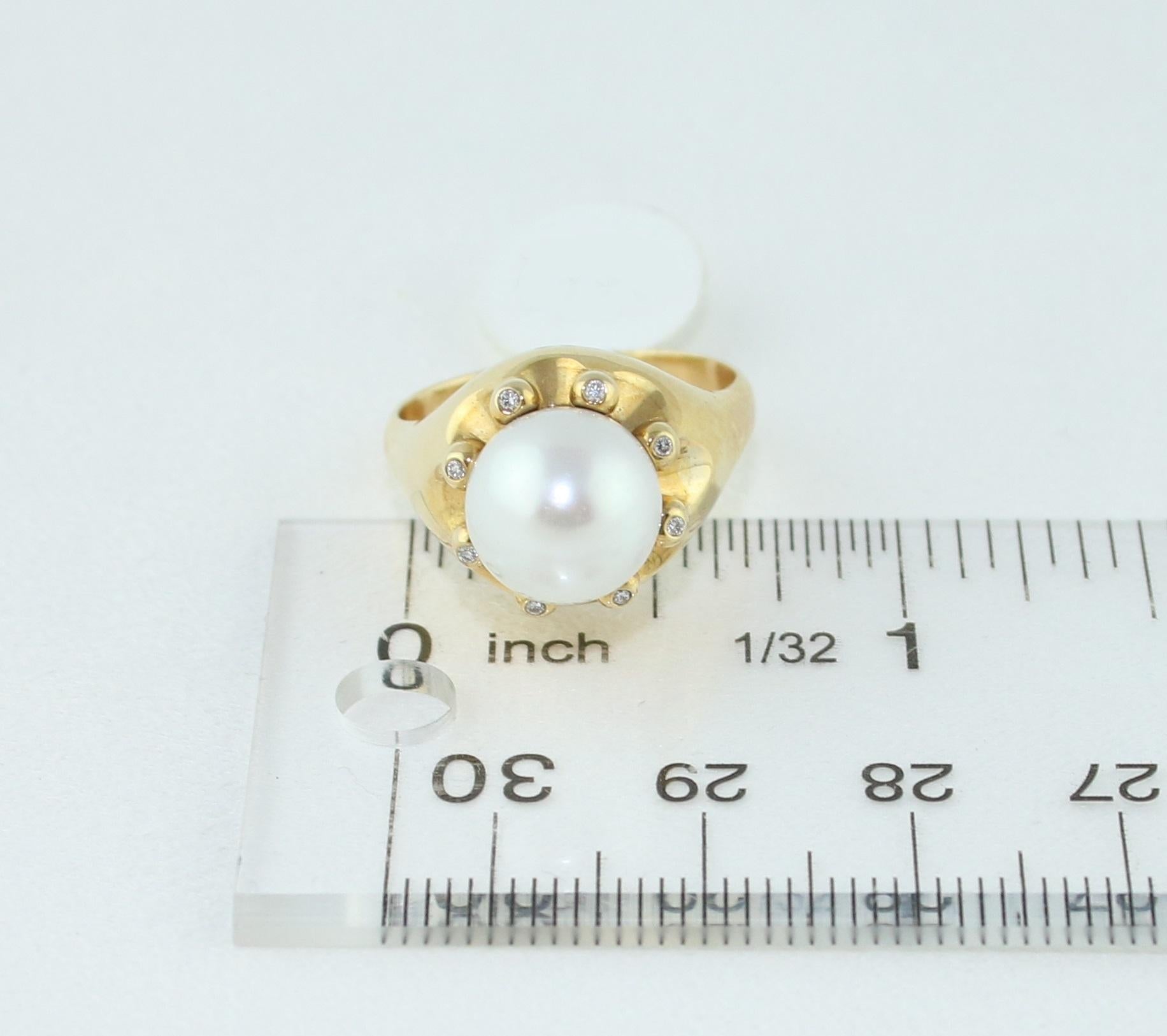 Bague en or avec perles d'eau douce et diamants en vente 3