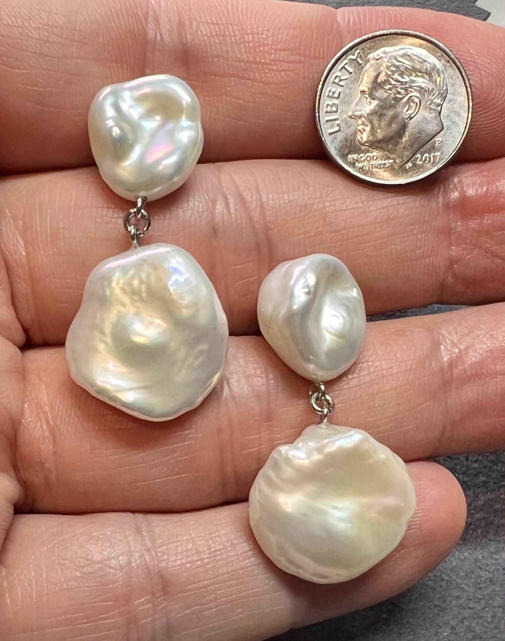 Fresh Water Pearl Dangle Earrings 14k White Gold Certified In New Condition For Sale In Brooklyn, NY