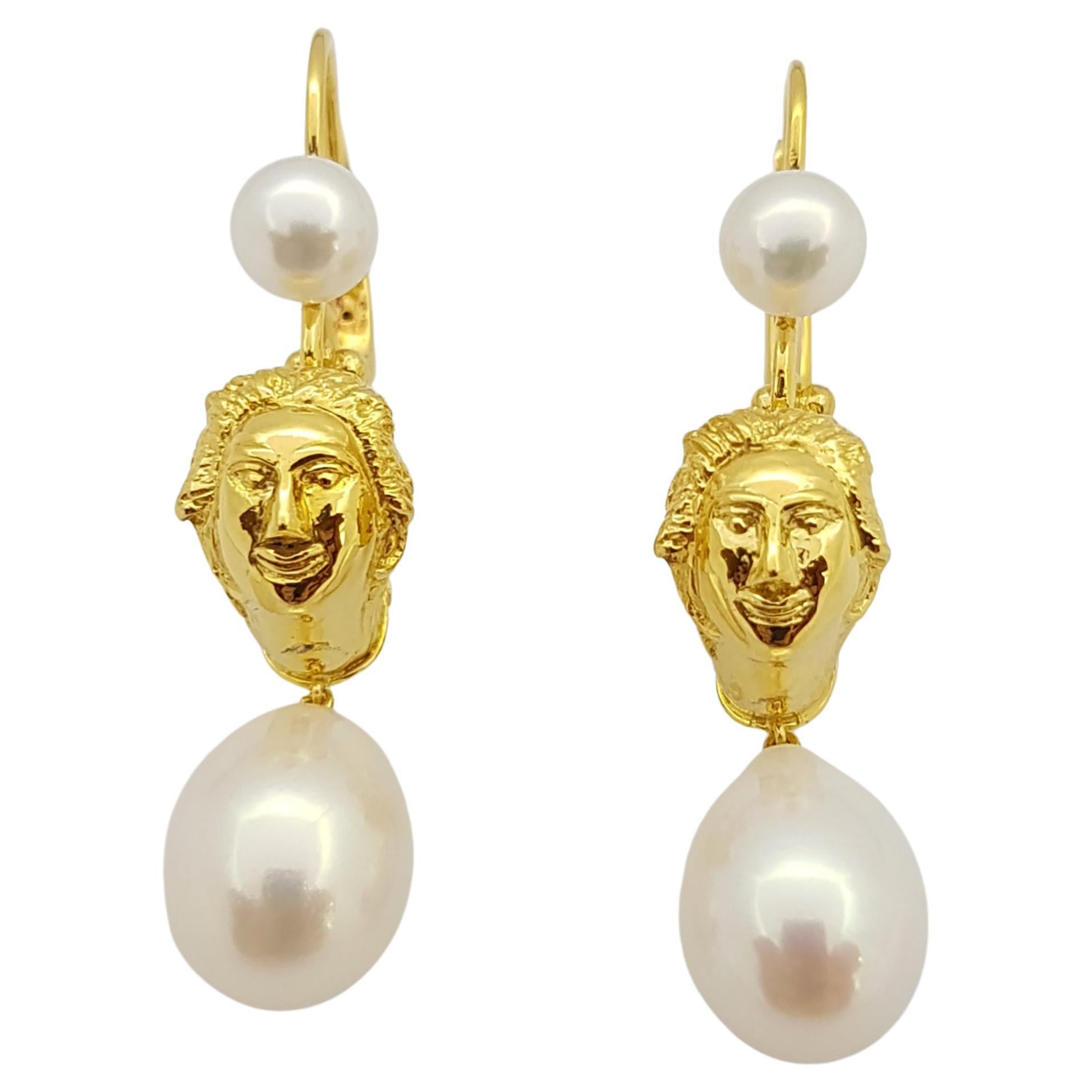 Fresh Water Pearl Earrings Set in 18 Karat Gold Settings For Sale