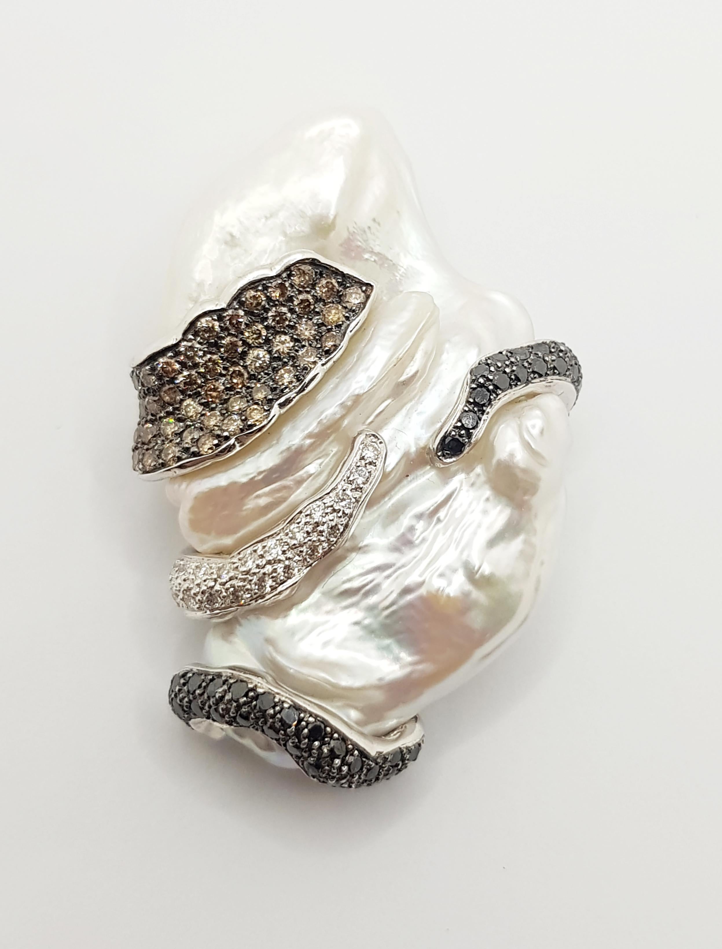 Contemporary Fresh Water Pearl with Diamond, Black Diamond Pendant in 18 Karat White Gold For Sale