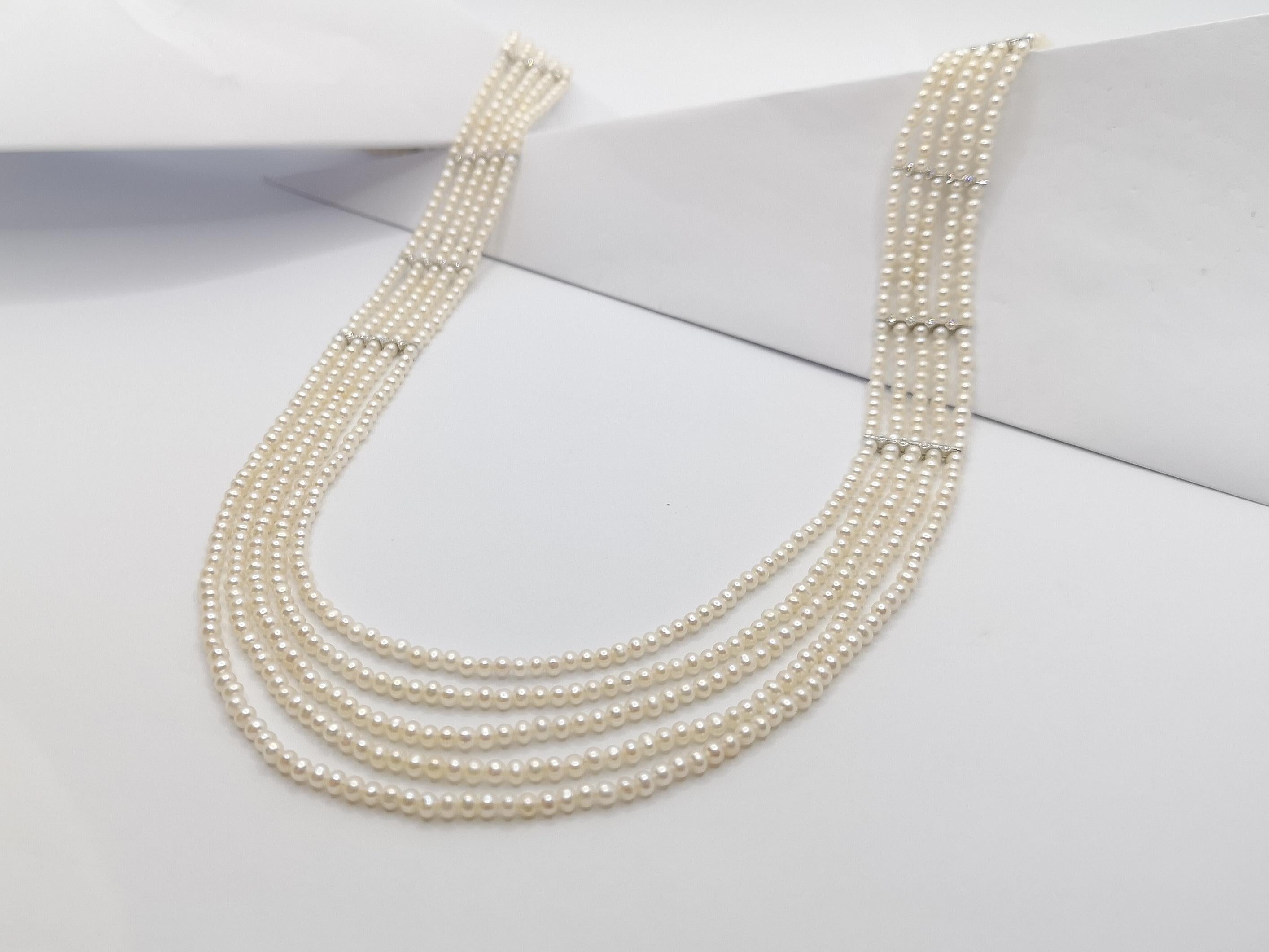 Brilliant Cut Fresh Water Pearl with Diamond Necklace Set in 18 Karat White Gold For Sale