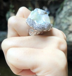 Fresh Water Pearl with Diamond Ring set in 18 Karat White Gold Settings
