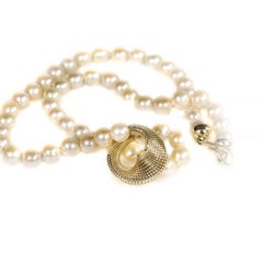 18 Karat Gelbgold. Perlencollier aus Süßwasserperlen