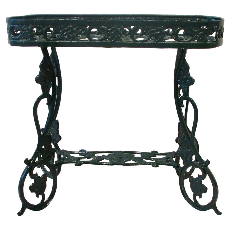 Freshly Restored Hunter Green Victorian Style Cast Iron Plant Stand For  Sale at 1stDibs | victorian cast iron plant stand, vintage cast iron plant  stand, antique victorian cast iron plant stand