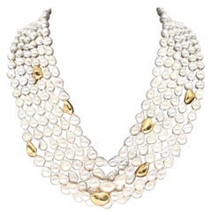 Fermoir de sécurité en or jaune 18 carats avec perles d'eau douce et bakélite baroque