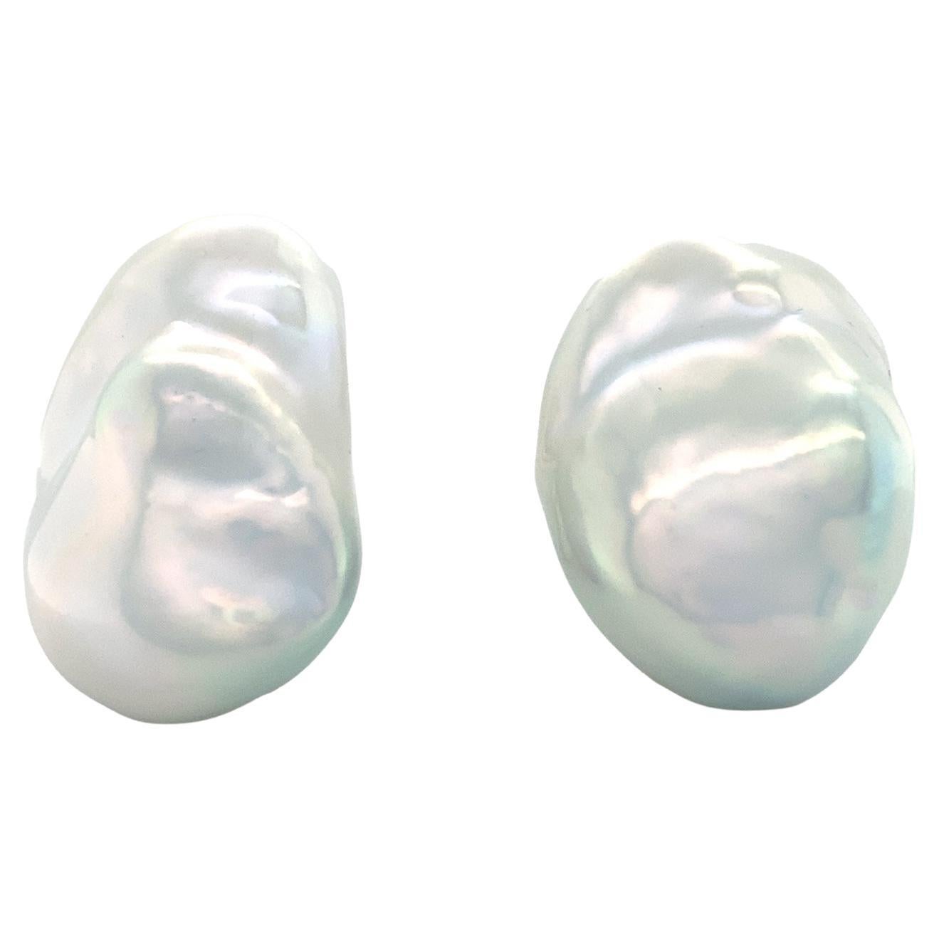 Freshwater Baroque Pearl 18K Yellow Gold Earrings For Sale