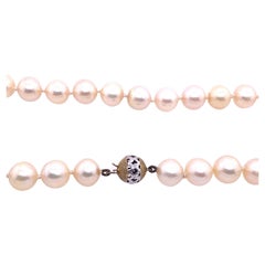 Freshwater Cultural Pearl Necklace Pearls with 14ct Yellow & Gold Clasp