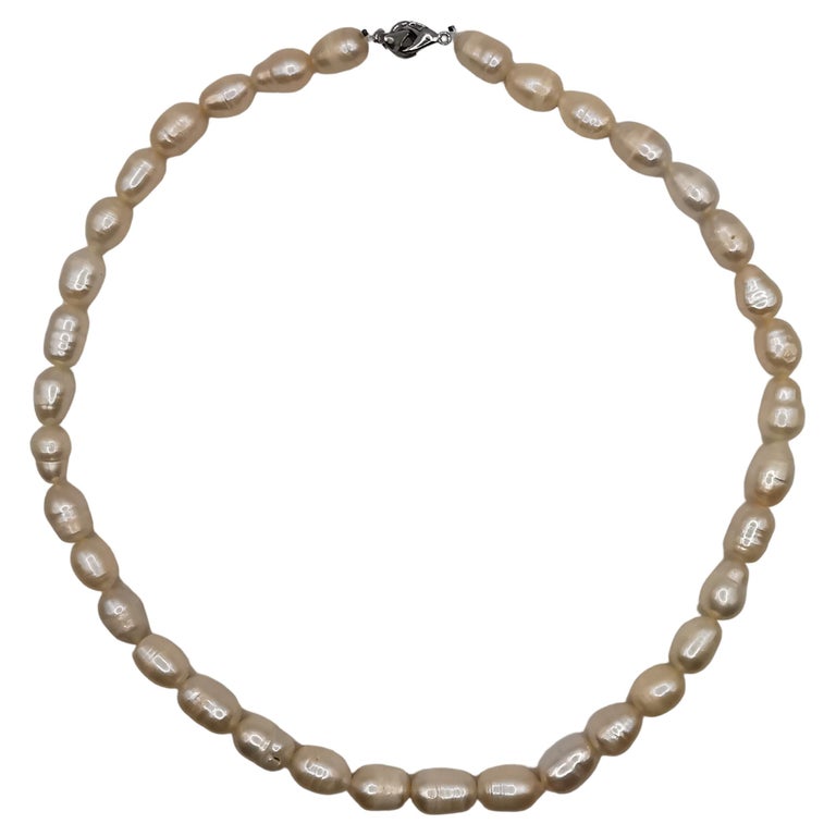 Freshwater Cultured White Baroque Pearl Necklace For Sale at 1stDibs