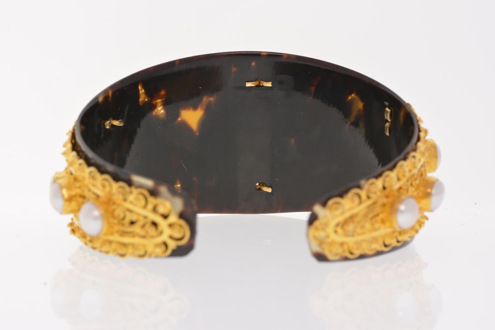 Women's Freshwater Pearl 22 Karat Yellow Gold Cuff Bracelet on Faux Tortoiseshell Back