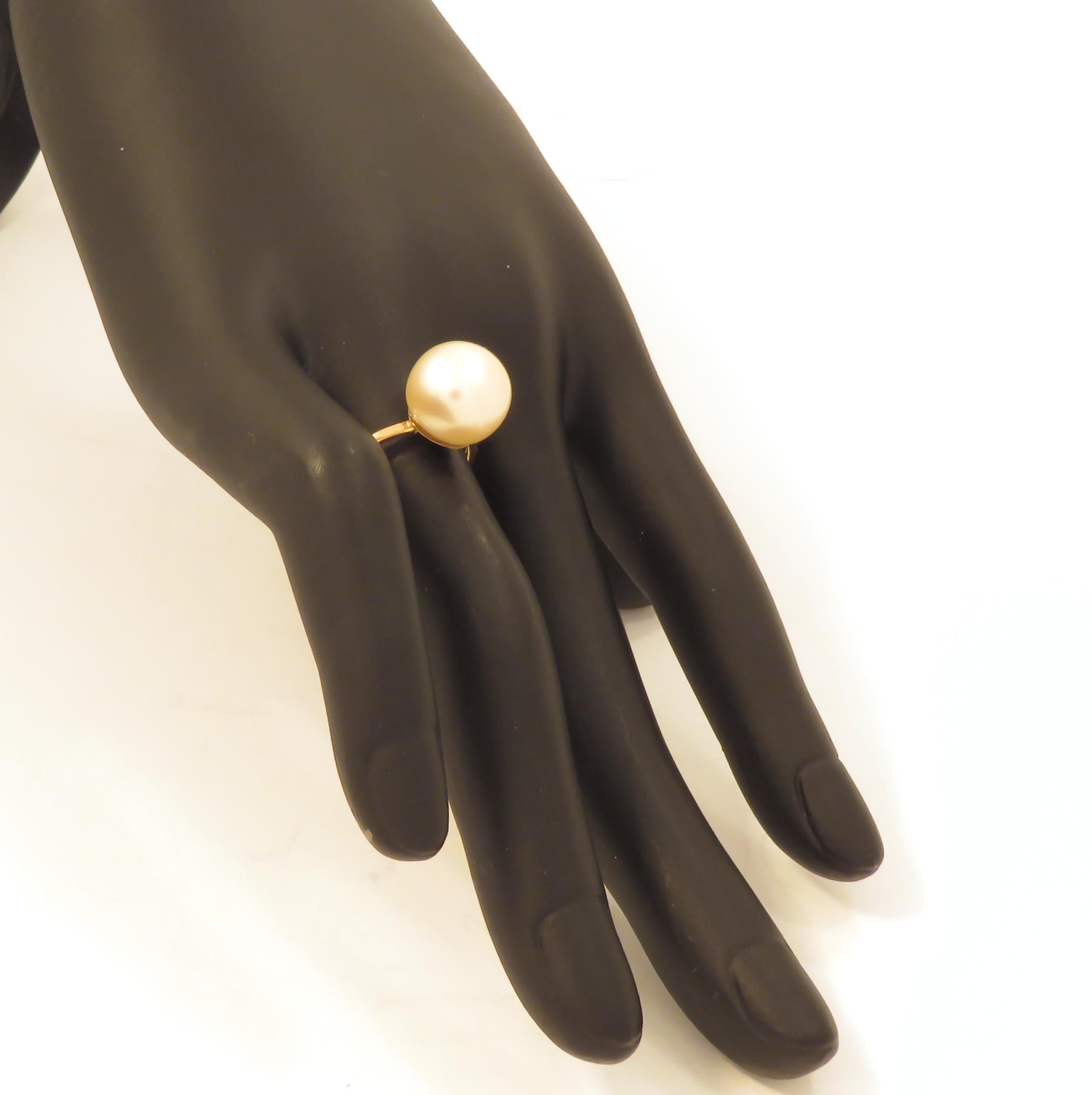 Bead Freshwater Pearl 9 Karat Rose Gold Ring Handcrafted in Italy