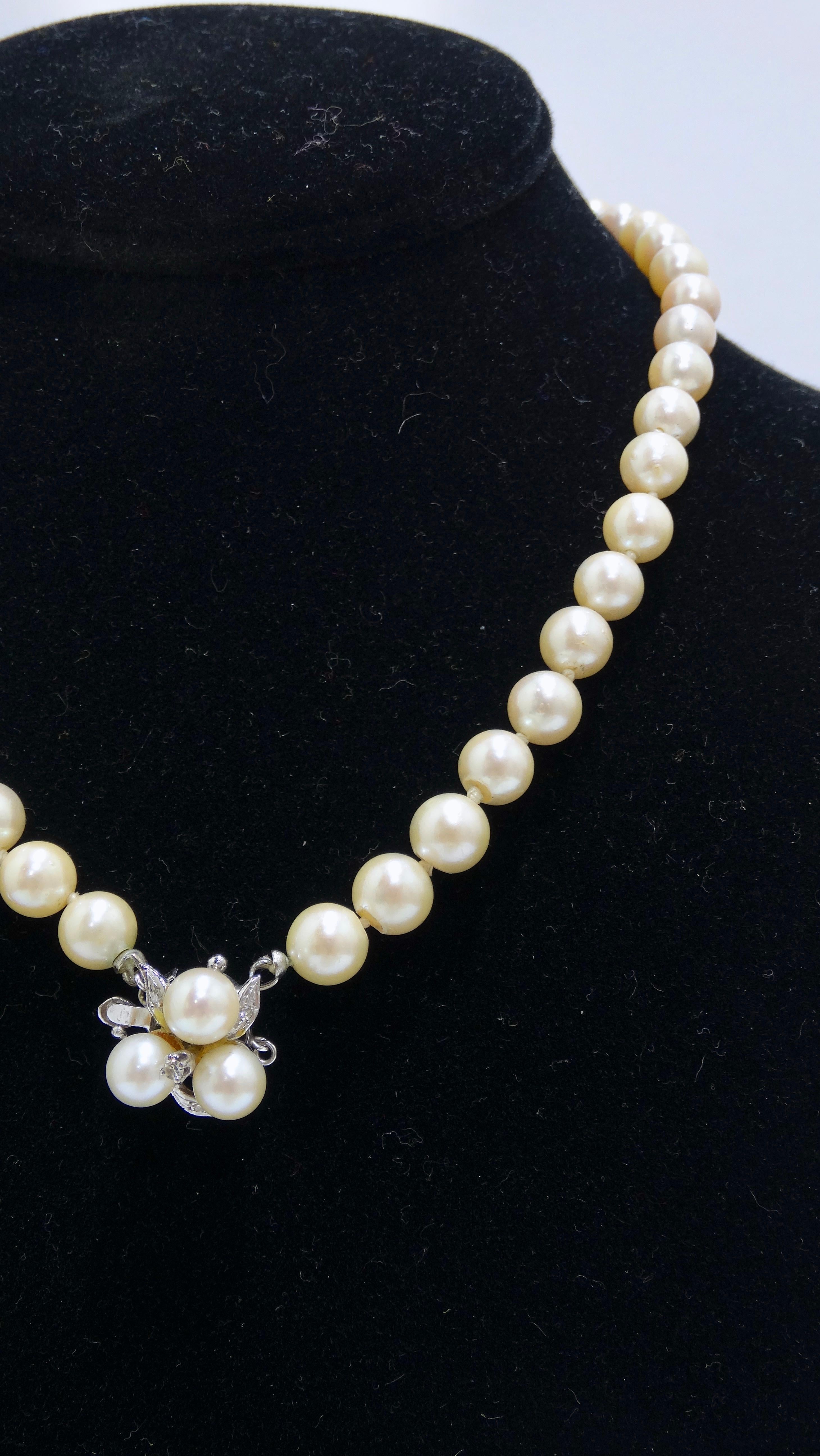 j'adior pearl necklace