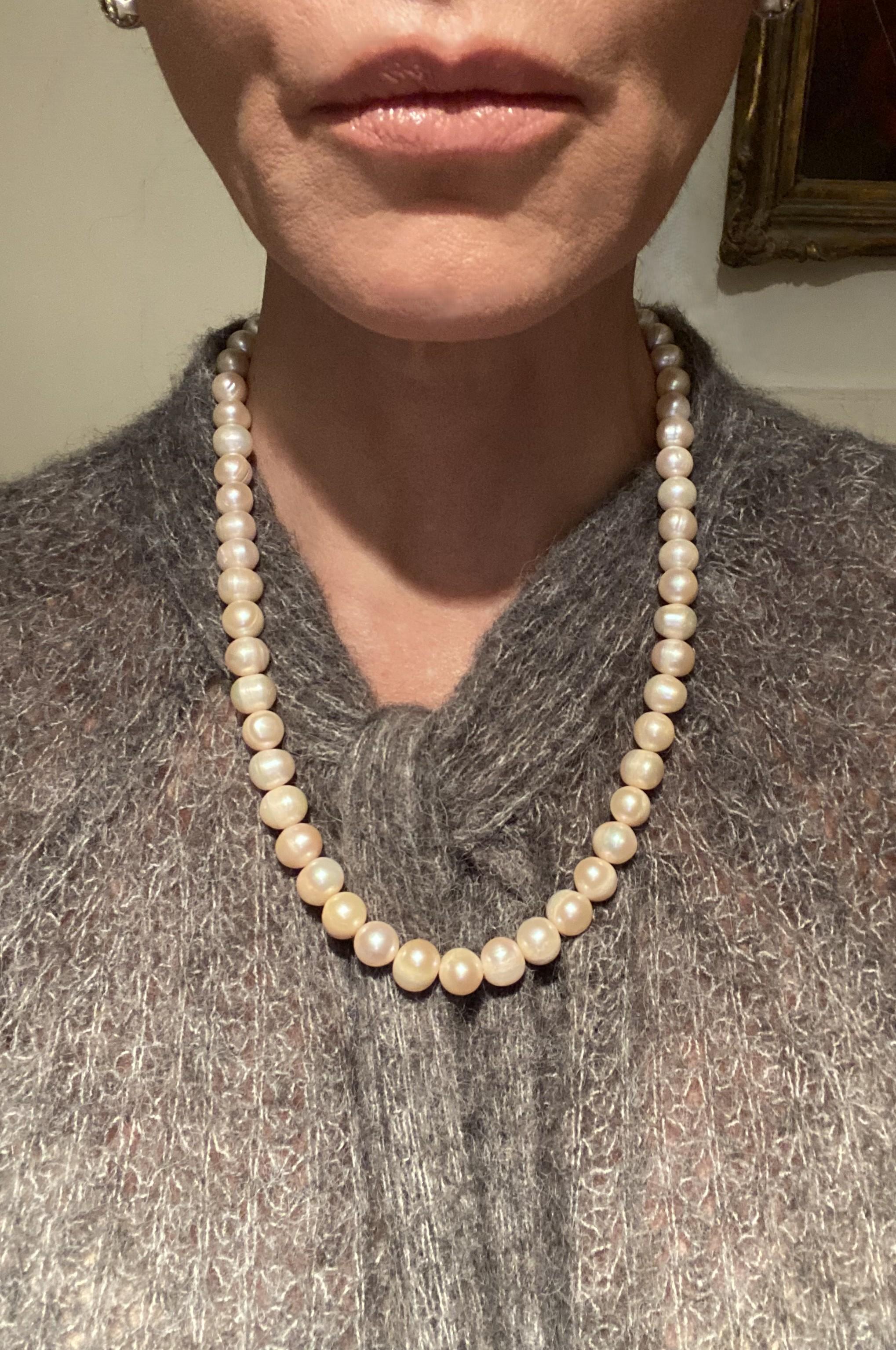 Freshwater Pearl Bead Necklace For Sale 2