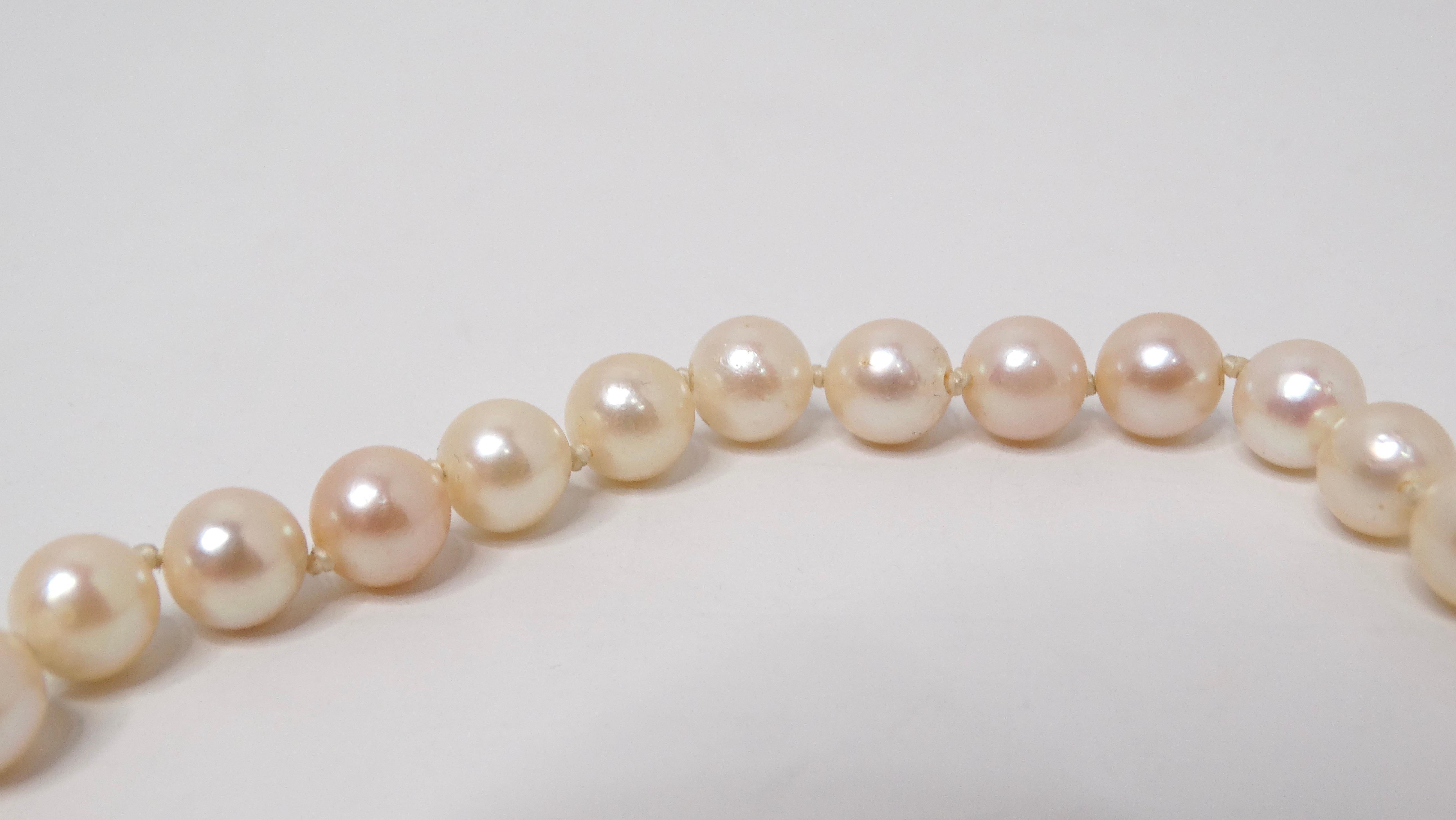 Freshwater Pearl Beaded & 14k White Gold Necklace With Floral Pearl Charm Clasp For Sale 1