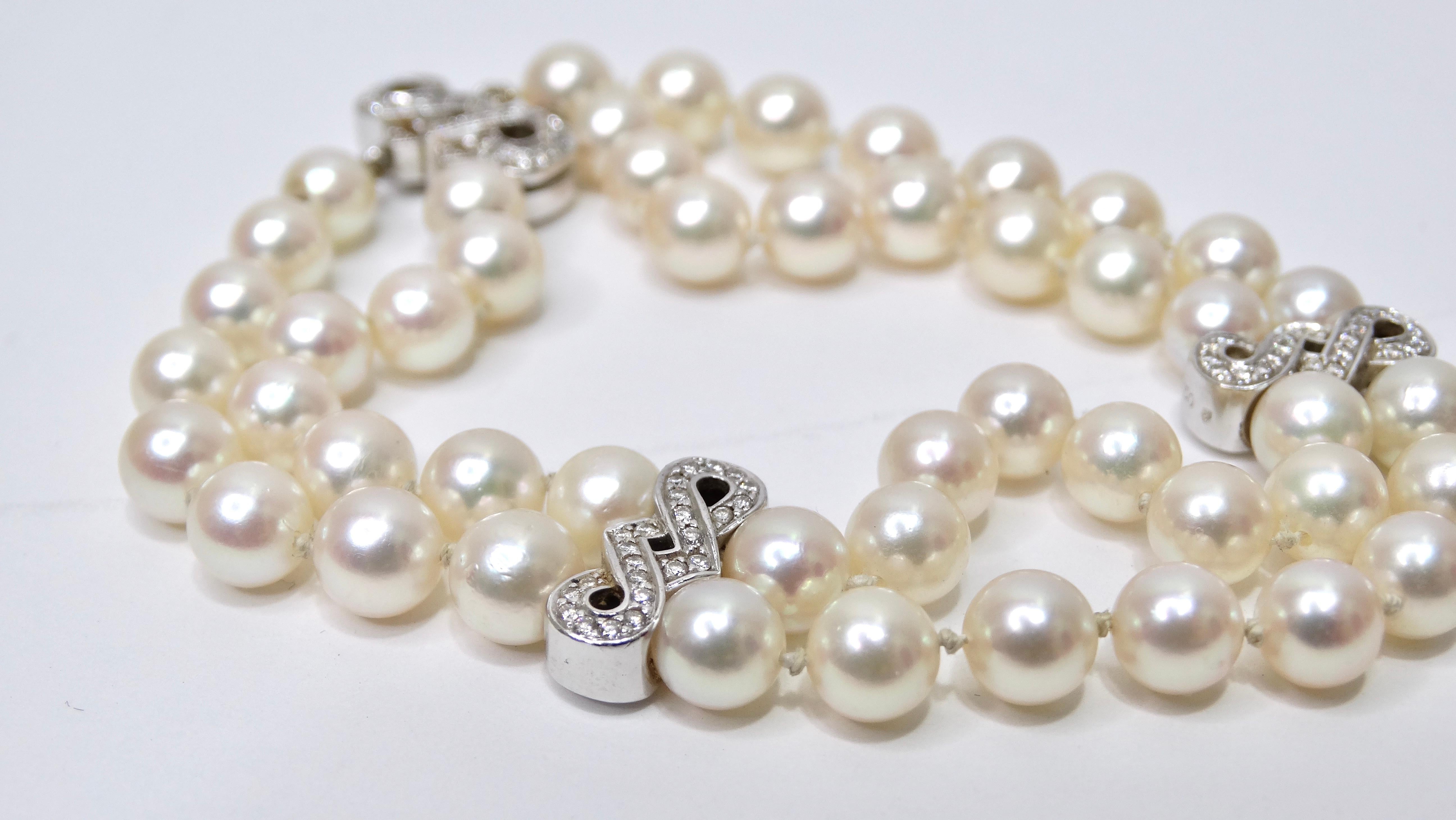 A beautifully made elegant authentic freshwater pearl bracelet that anyone can use in their jewelry collection. Pearls are decadent and one of the most coveted materials for jewelry. This bracelet is featured in a 18k white gold with a diamond