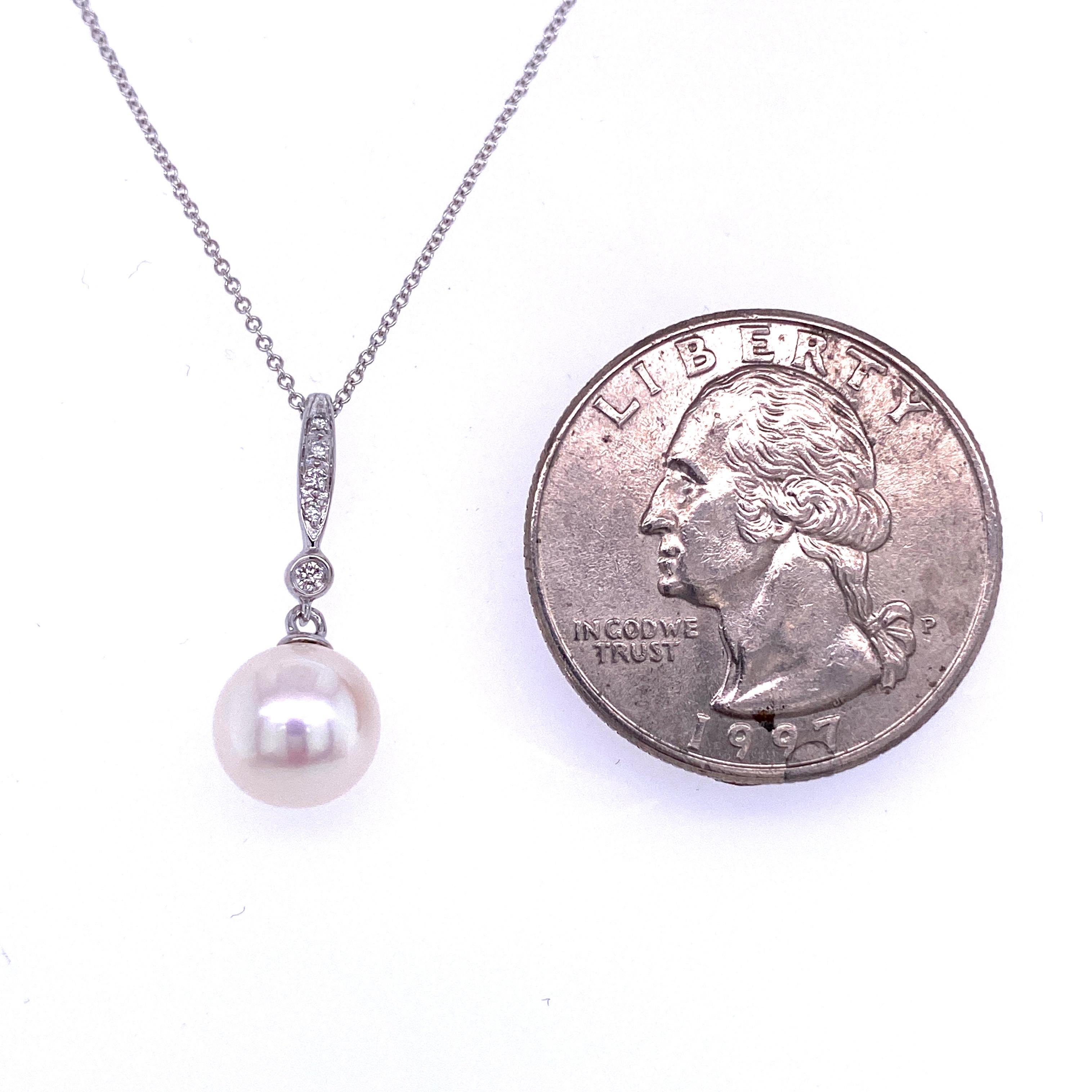 Contemporary Freshwater Pearl Diamond Drop Pendant Necklace 14 Karat White Gold