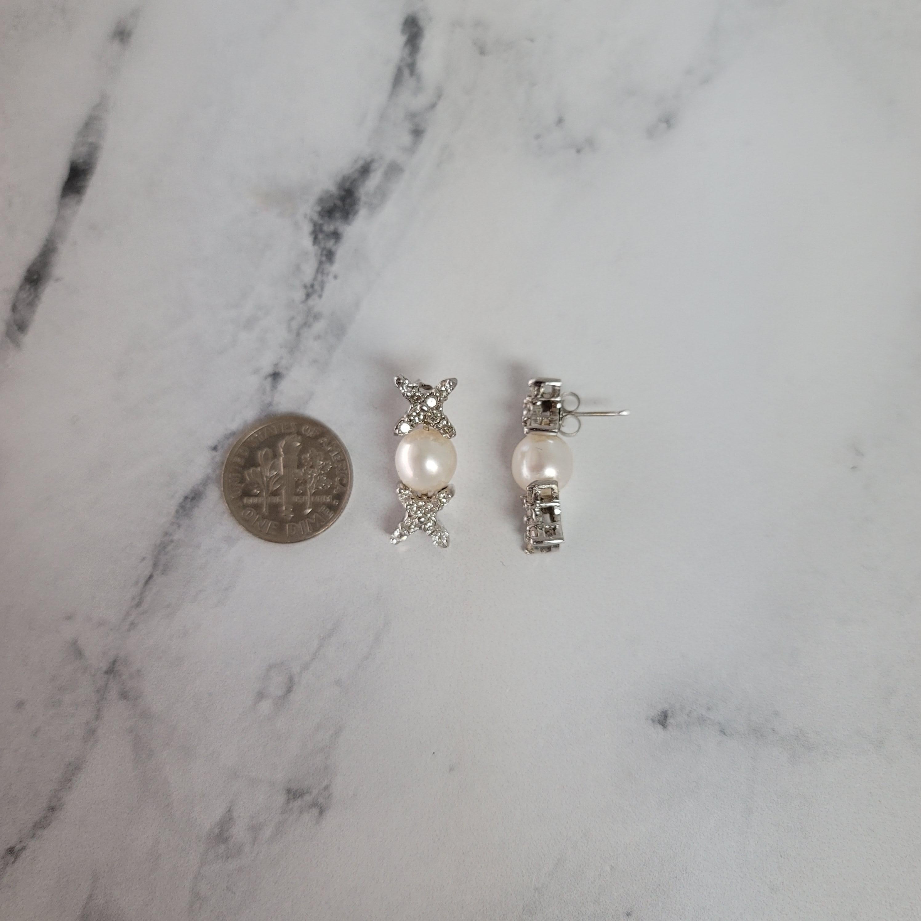 Round Cut Freshwater Pearl Diamond Drop XOXO Earrings For Sale