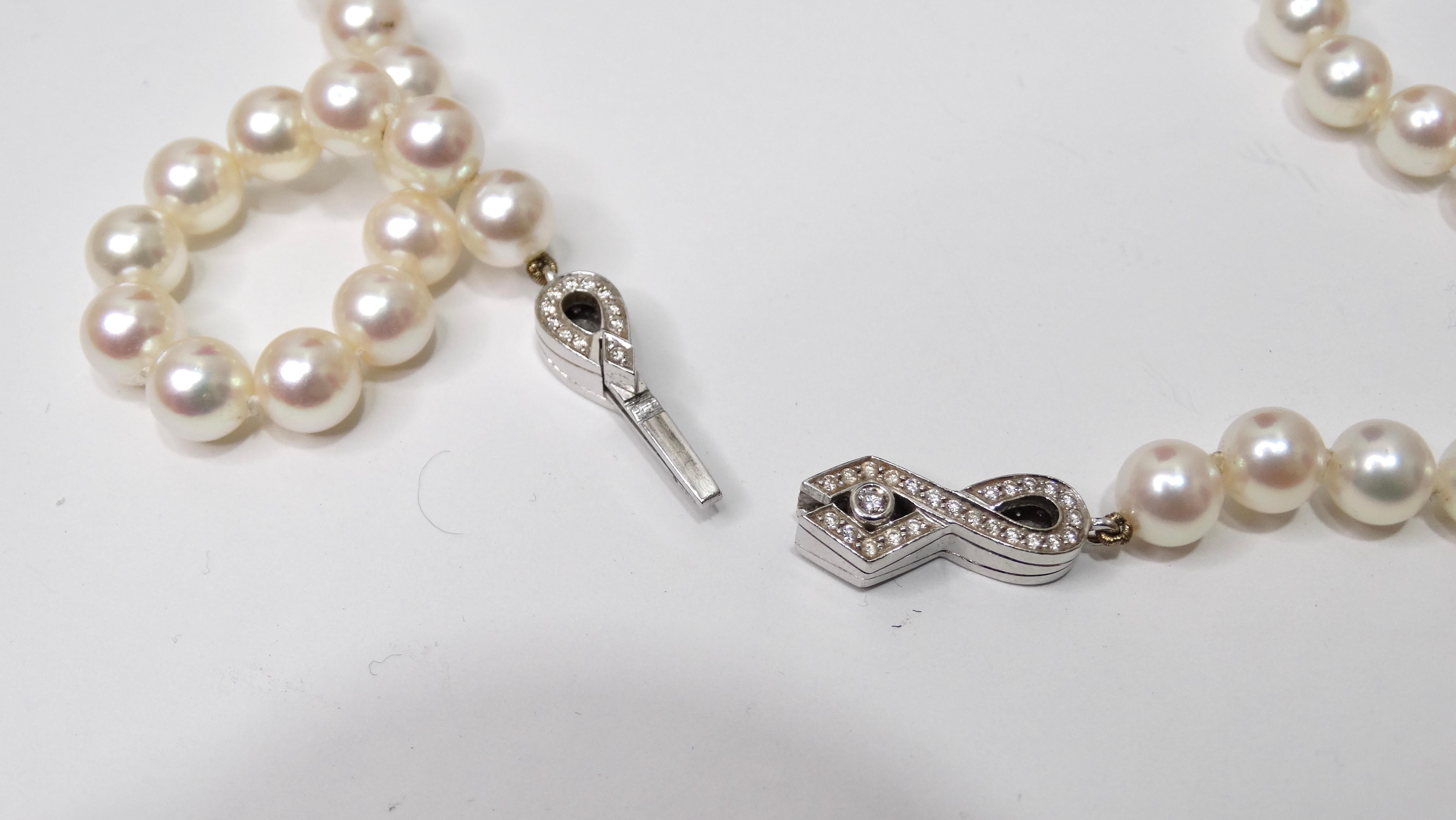 Women's or Men's Freshwater Pearl & Diamond Necklace For Sale