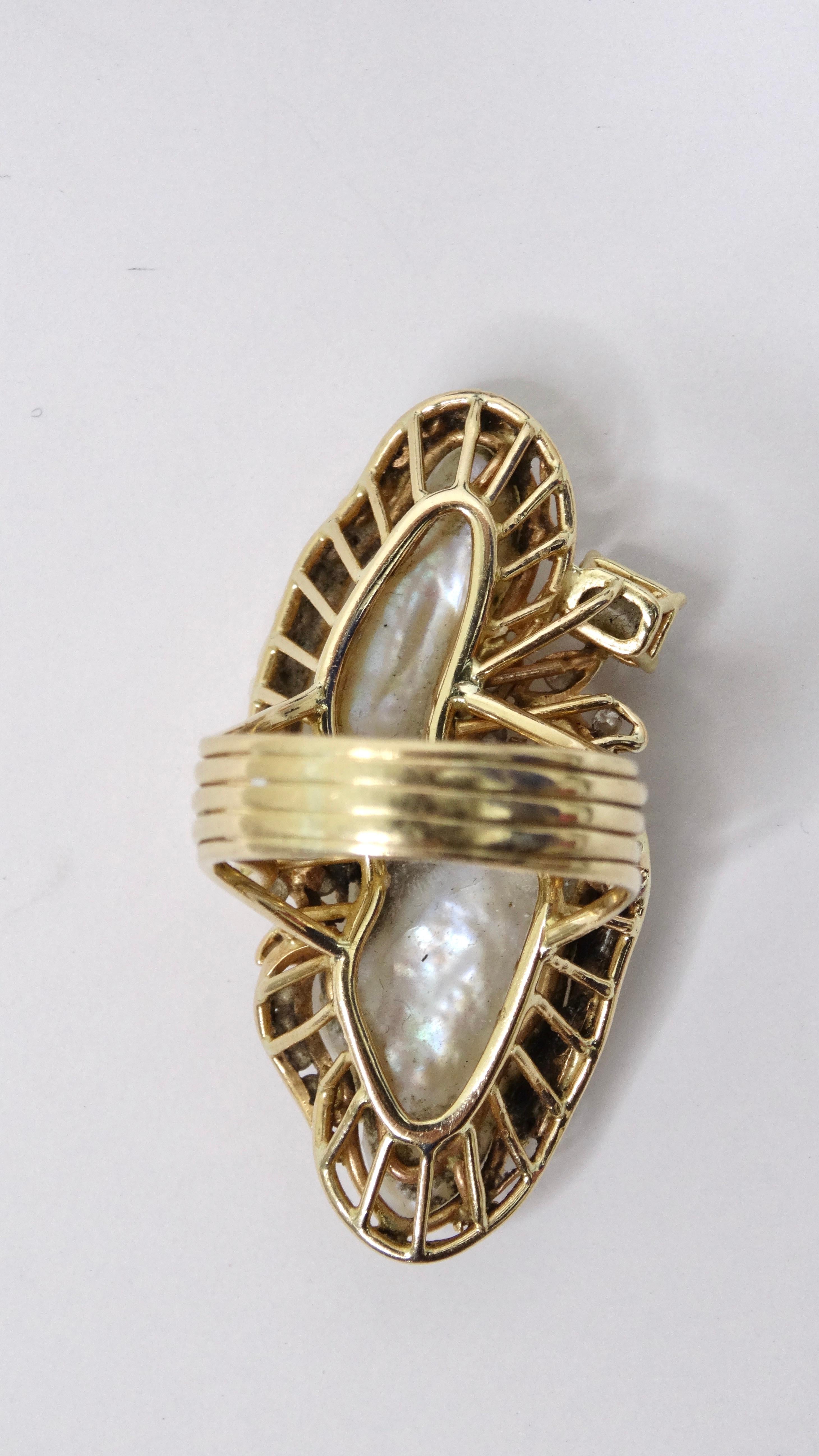 Freshwater Pearl & Emerald Diamond Ring In Excellent Condition For Sale In Scottsdale, AZ