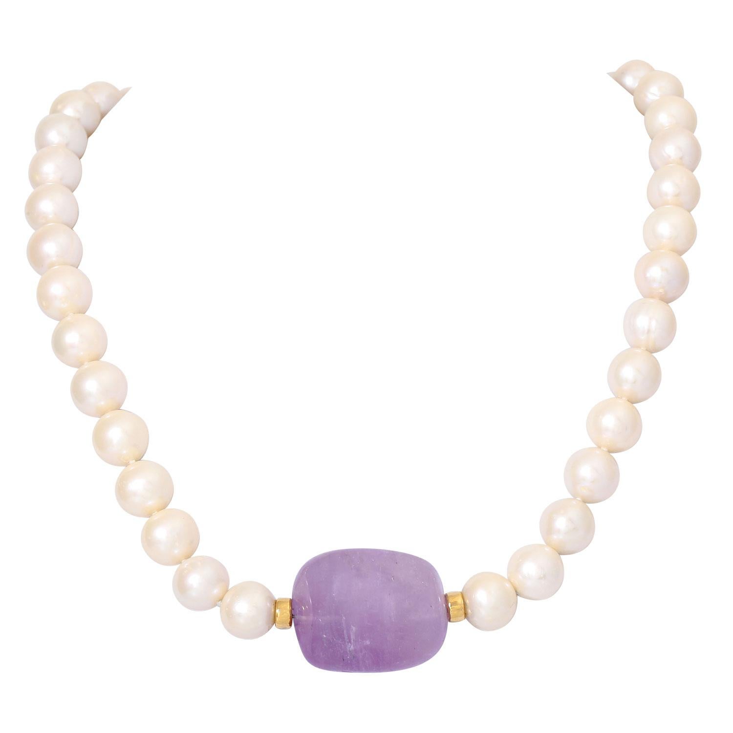 Freshwater Pearl Necklace For Sale