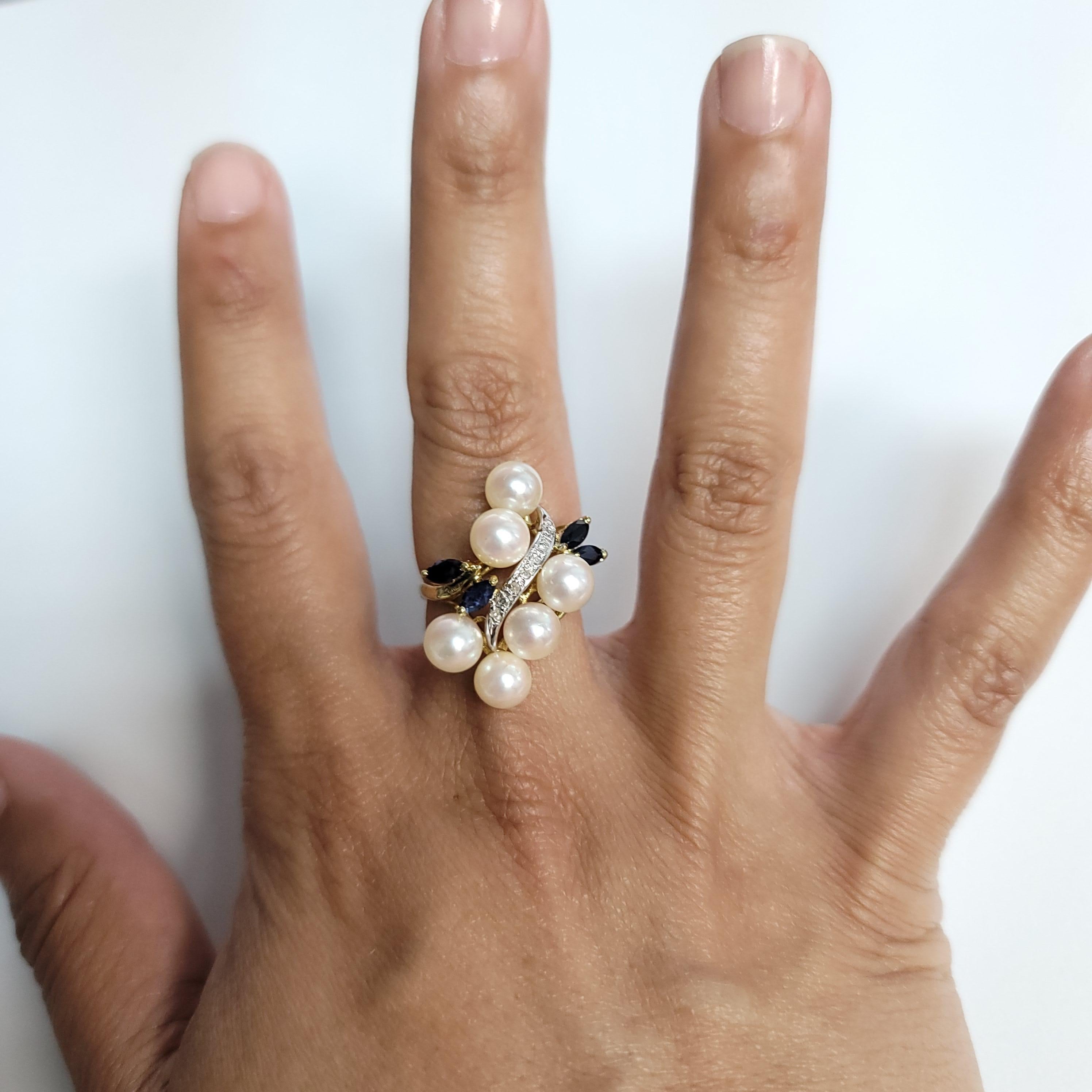 Anillo Racimo de Perlas de Agua Dulce, Zafiro y Diamantes Oro Amarillo 14k Corte marquesa en venta
