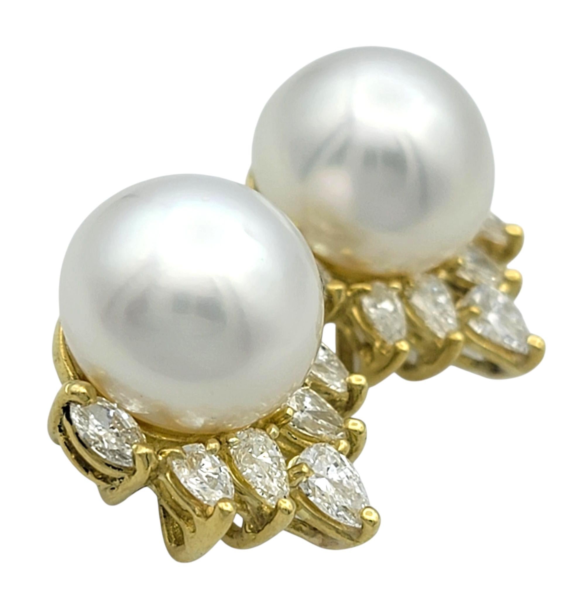 Süßwasserperlen Ohrstecker mit Marquise & Birne Diamant 18 Karat Gelbgold (Zeitgenössisch) im Angebot