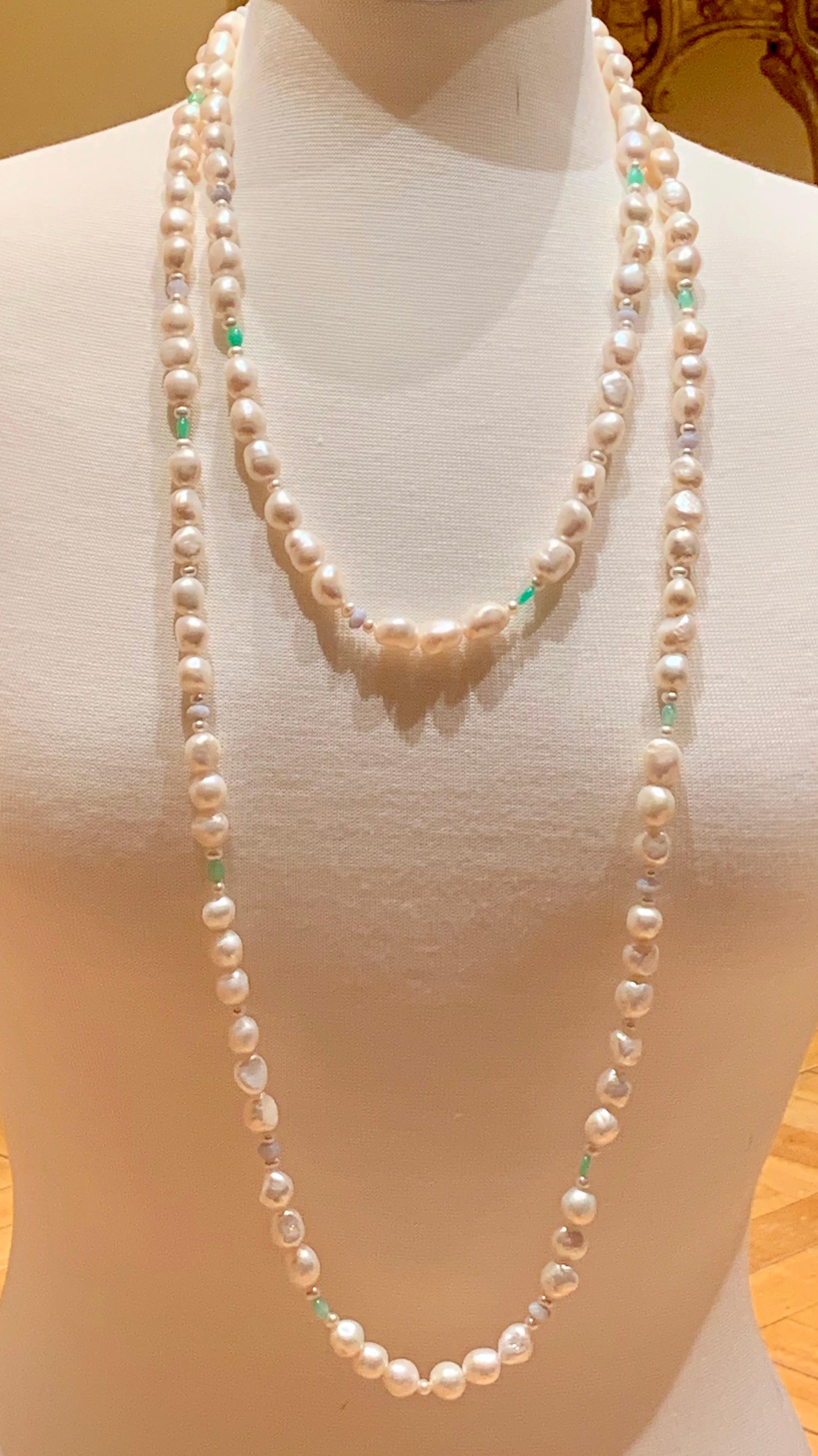 iris and lily pearl necklace