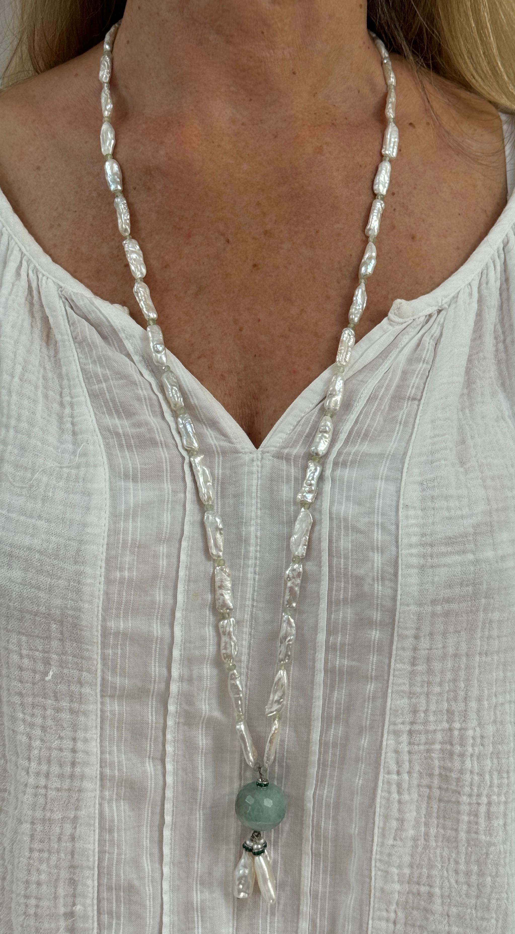 Freshwater White Baroque Pearl Aquamarine Pendant Necklace In New Condition For Sale In Lake Worth, FL