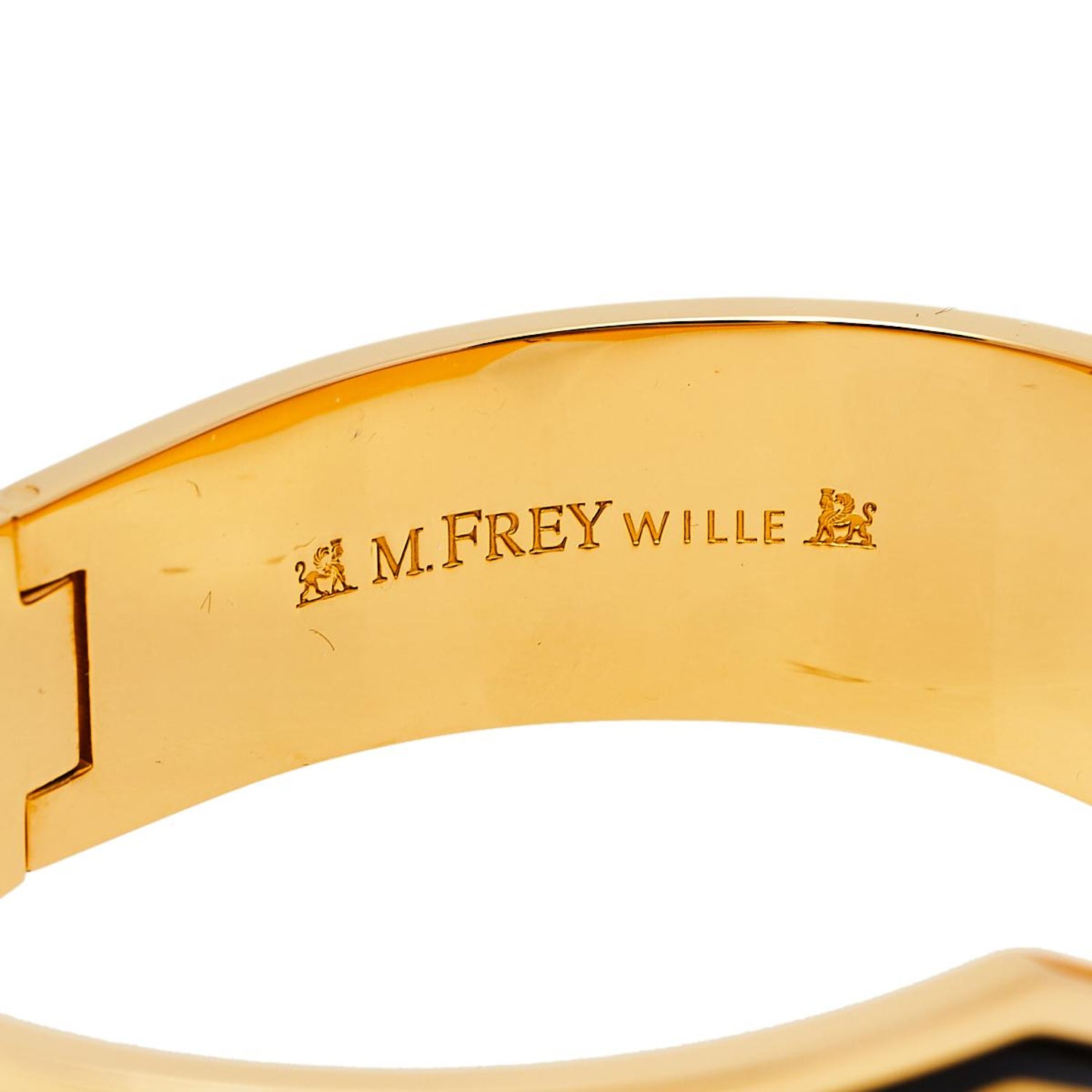 slaap Voorwoord Resistent Frey Wille Vintage Greco Roman Sun Fire Enamel Plated Contessa Clasp  Bracelet at 1stDibs