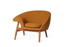 Fried Egg Left Lounge Chair Dark Ochre by Warm Nordic