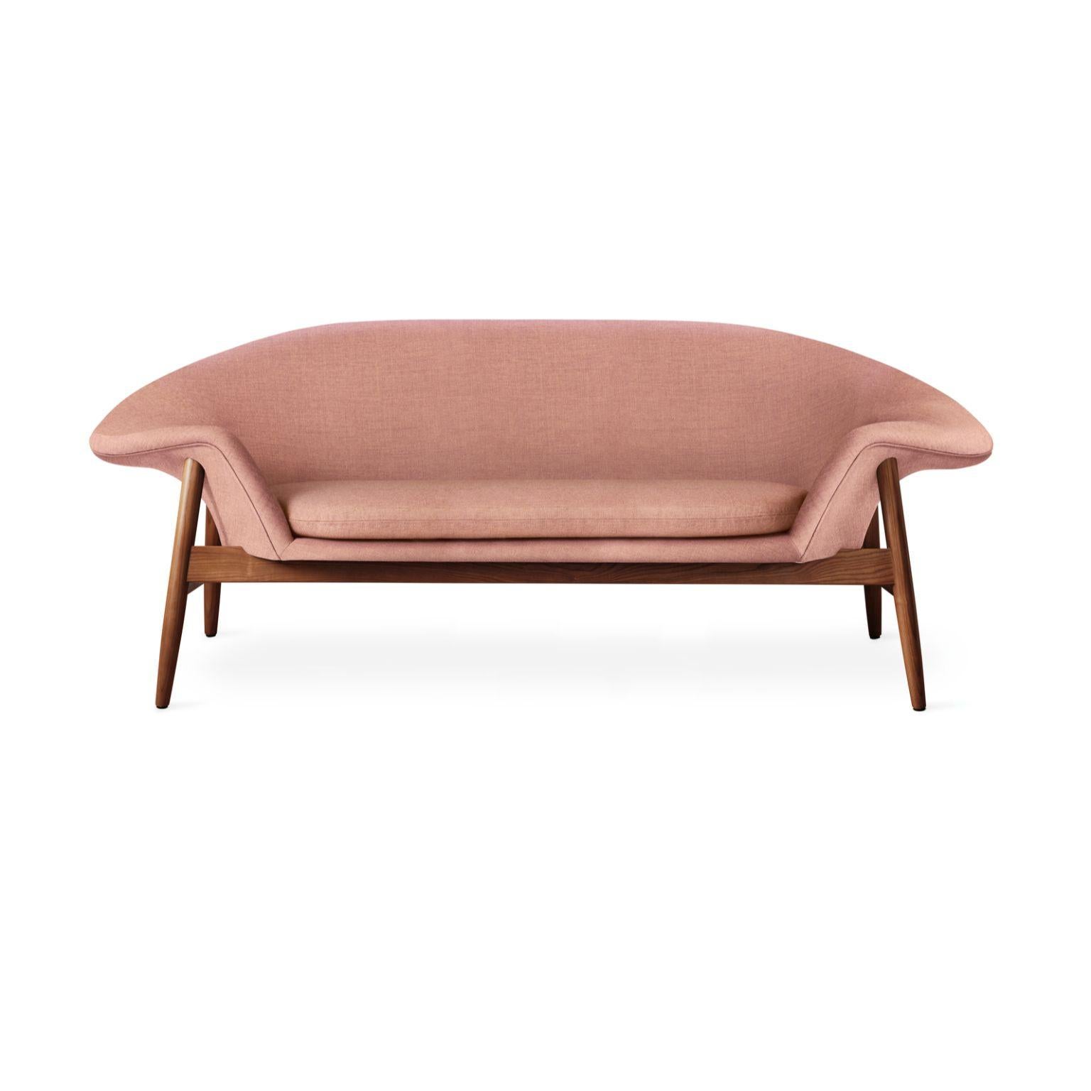 Fried Egg Sofa Pale Rose by Warm Nordic
Dimensions: D186 x W68 x H 68 cm
Material: Textile upholstery, Solid oiled teak
Weight: 42 kg
Also available in different colours and finishes. Please contact us.

Warm Nordic is an ambitious design