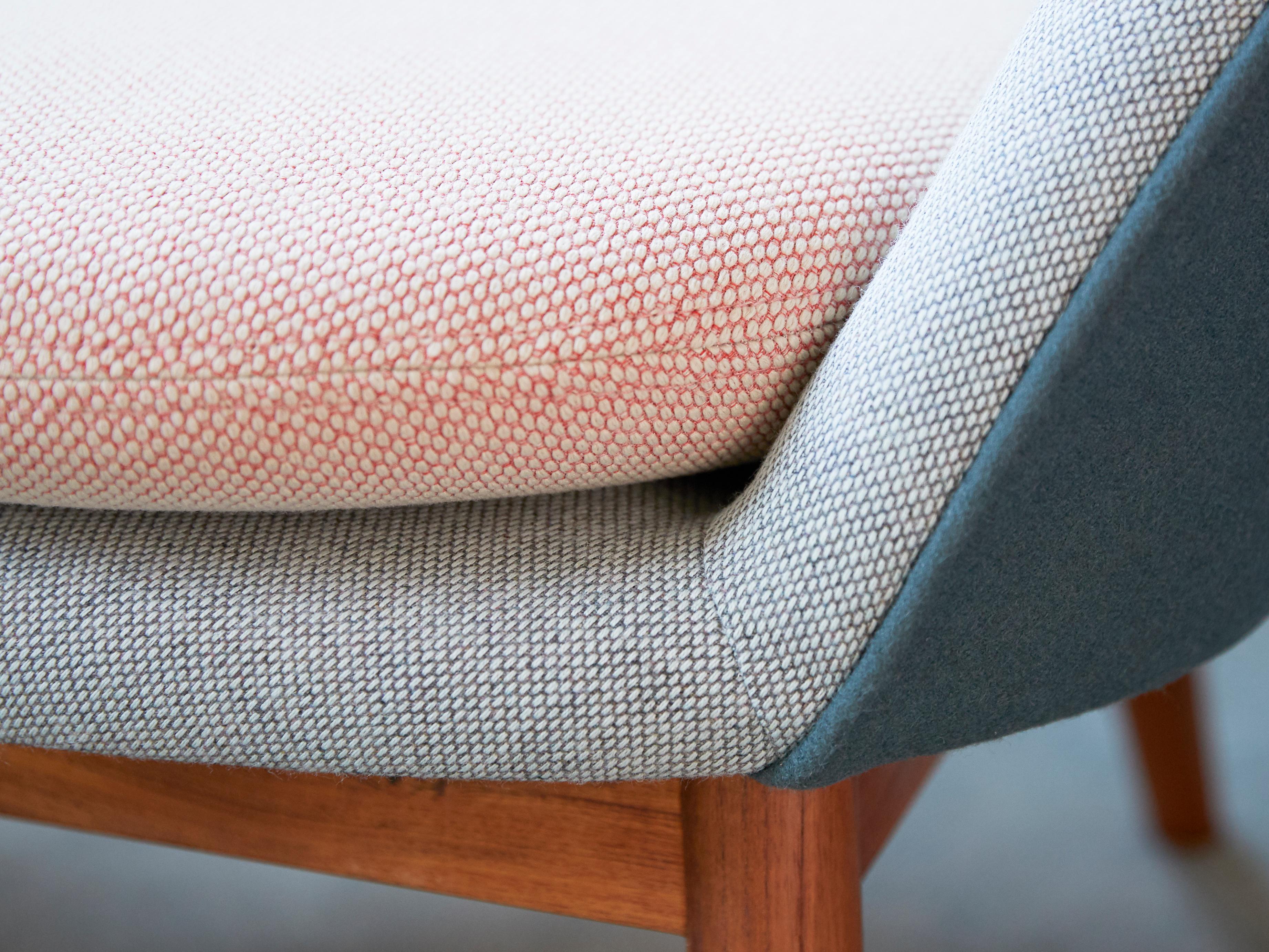 Chaise Fried Egg de Hans Olsen de Warm Nordic en vente 5