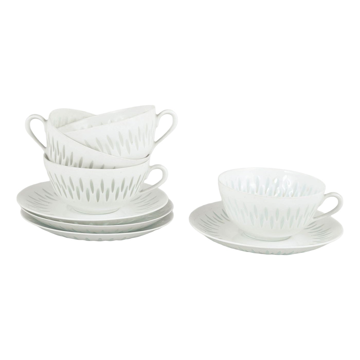 Friedl Holzer-Kjellberg, Arabia. 4 porcelain tea cups & saucers. Rice pattern