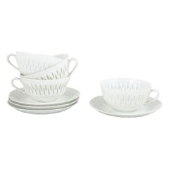 Friedl Holzer-Kjellberg, Arabia. 4 porcelain tea cups & saucers. Rice pattern