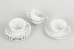 Friedl Holzer-Kjellberg for Arabia. Set of 4 demi-tasse cups with saucers, 1970s