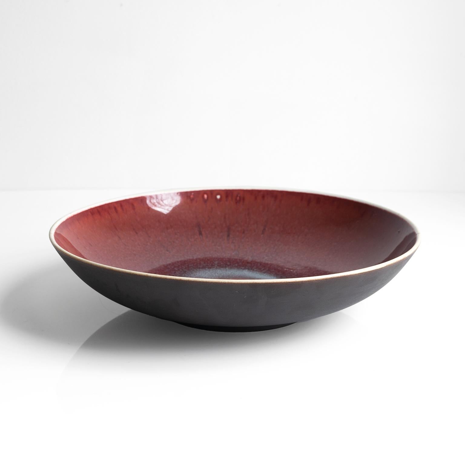 Scandinavian Modern Friedl Holzer-Kjellberg Ox-Blood Bowl, Arabia Finland 1950's For Sale