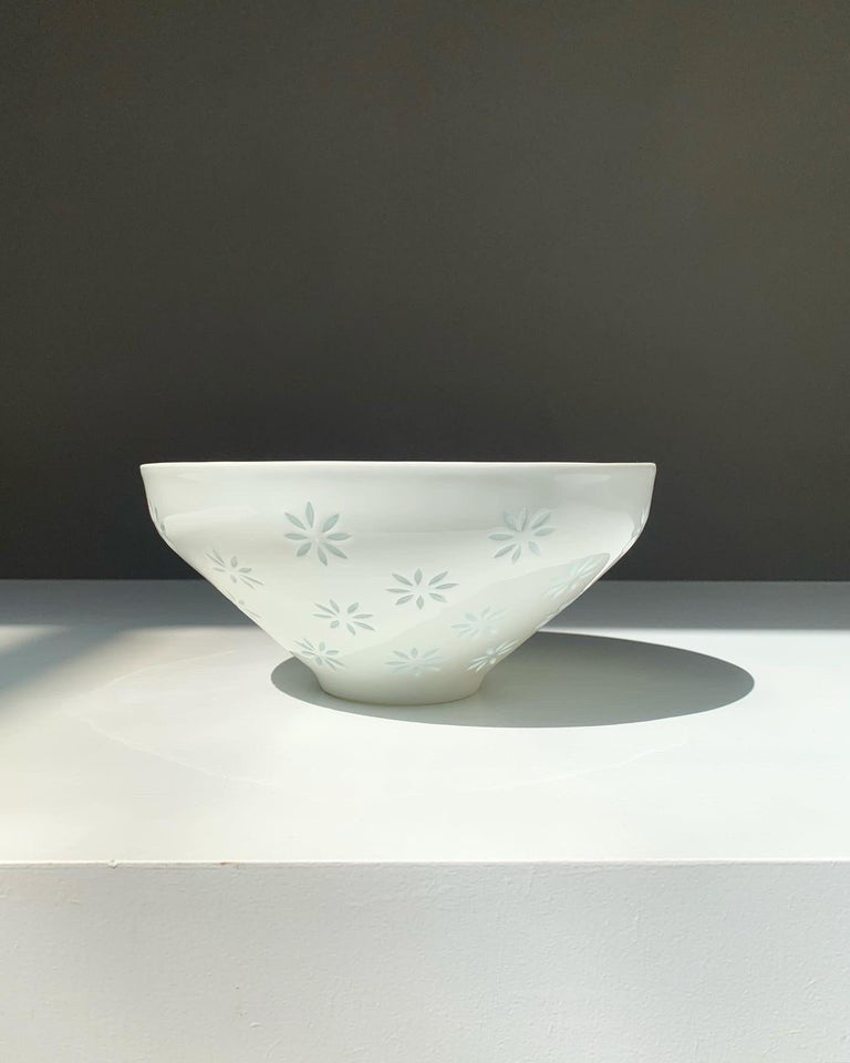 Friedl Holzer-Kjellberg Rice Grain Porcelain Bowl Arabia Finland 1950s For Sale 1
