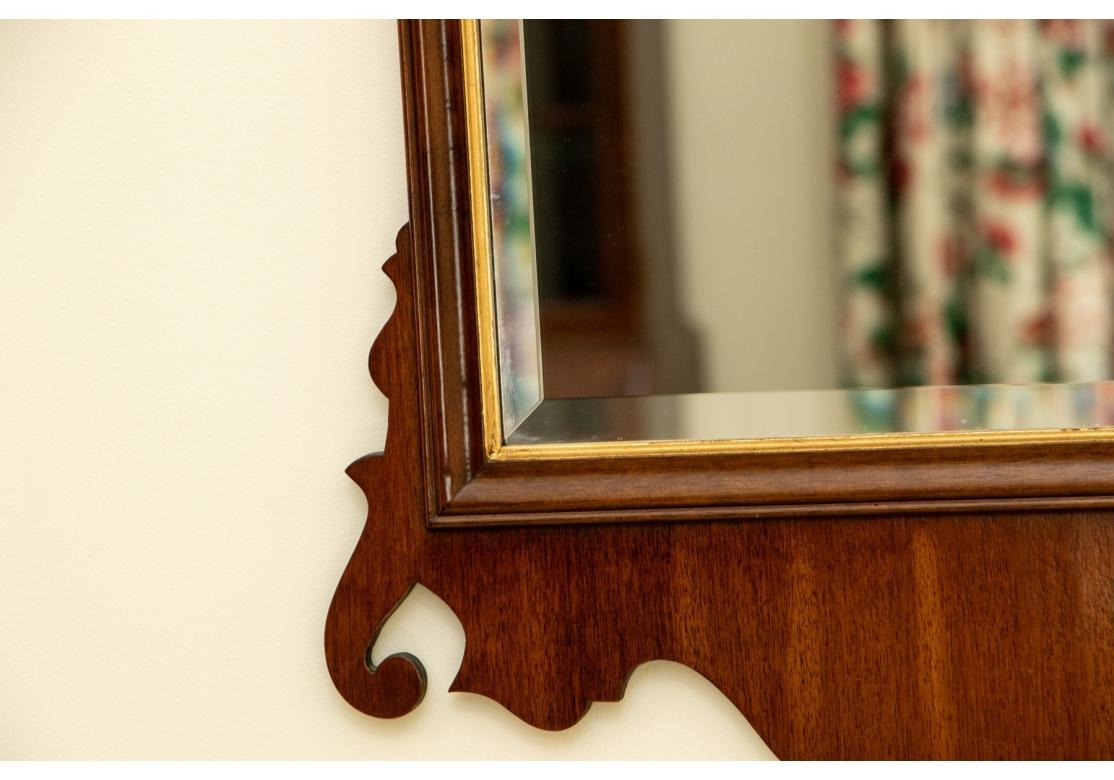 Friedman Bros. Williamsburg Mahogany Chippendale Beveled Mirror en Bueno estado para la venta en Bridgeport, CT