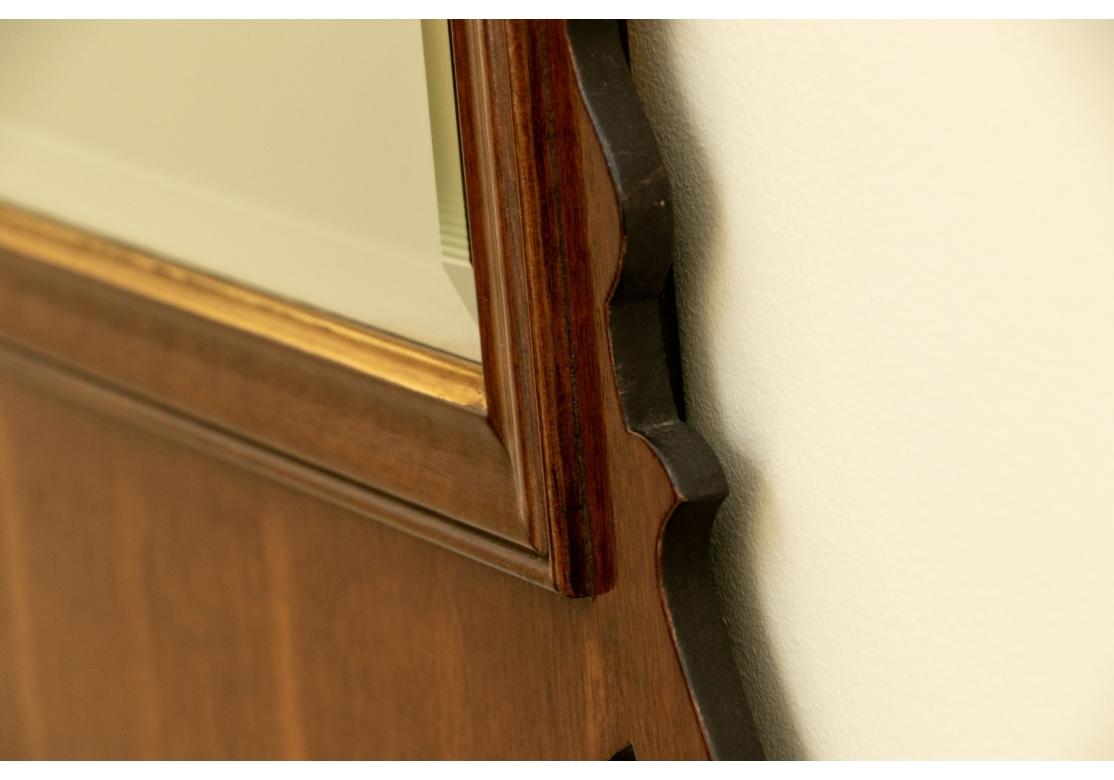 Friedman Bros. Williamsburg Mahogany Chippendale Beveled Mirror Espejo en venta