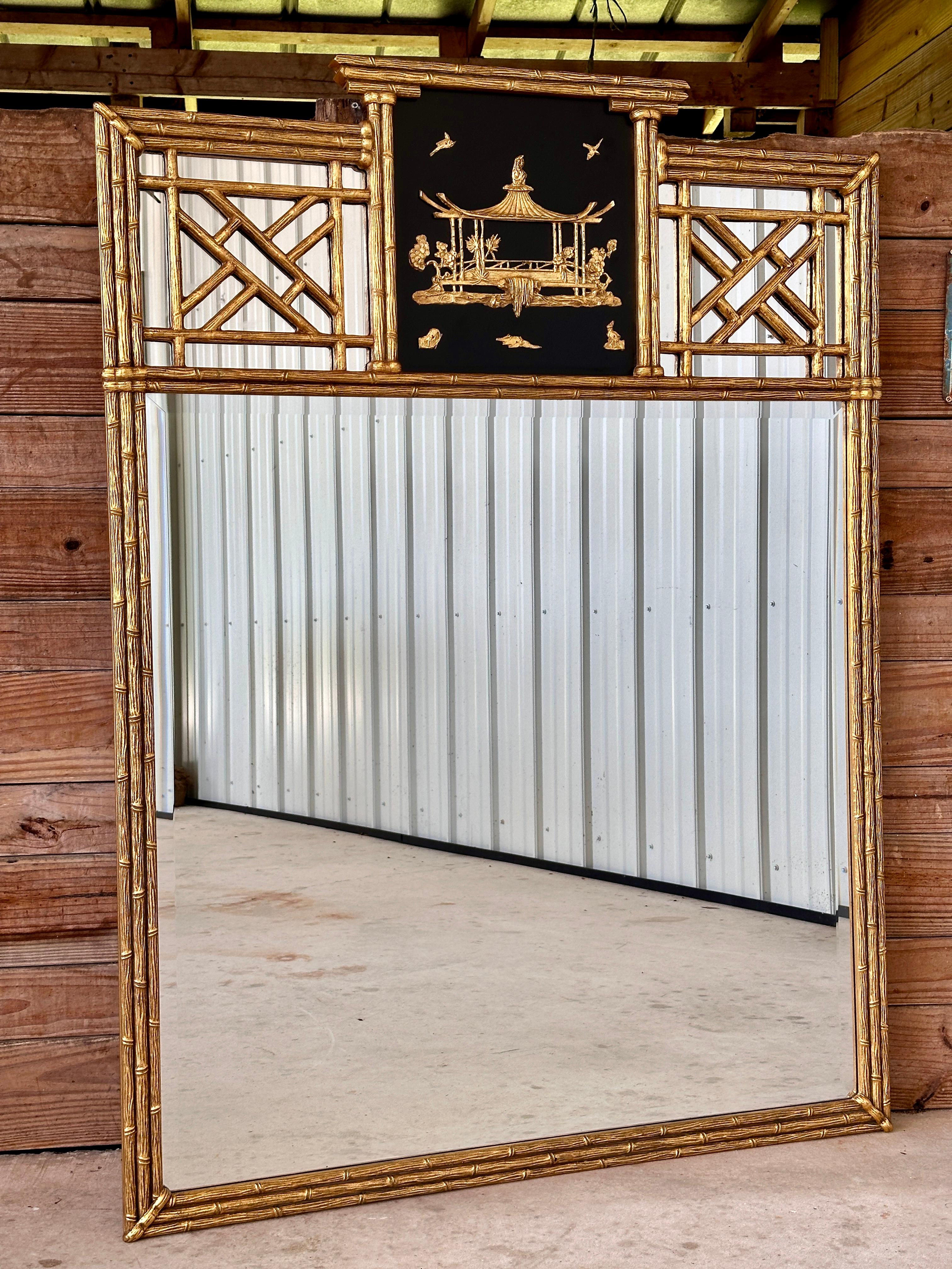 Friedman Brothers Chinoiserie Regency Gilt Faux Bamboo Pagoda Wall Mirror In Good Condition In North Fort Myers, FL