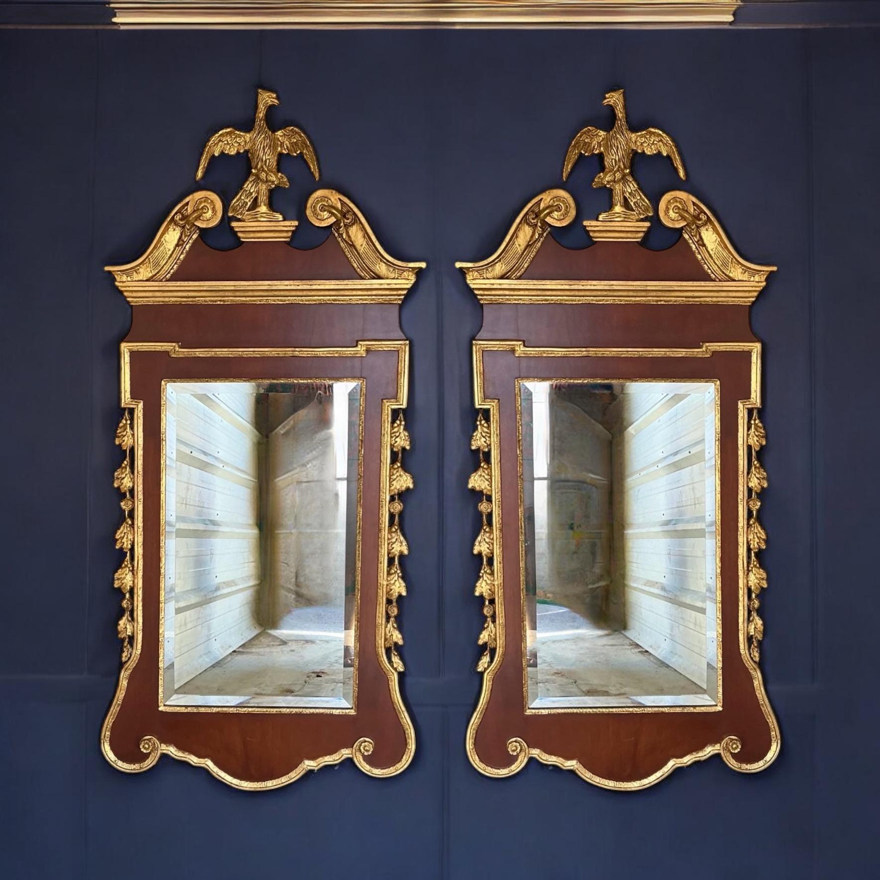 Friedman Bros. Miroirs italiens en bois doré de style fédéral Chippendale avec aigles - 2 en vente 1