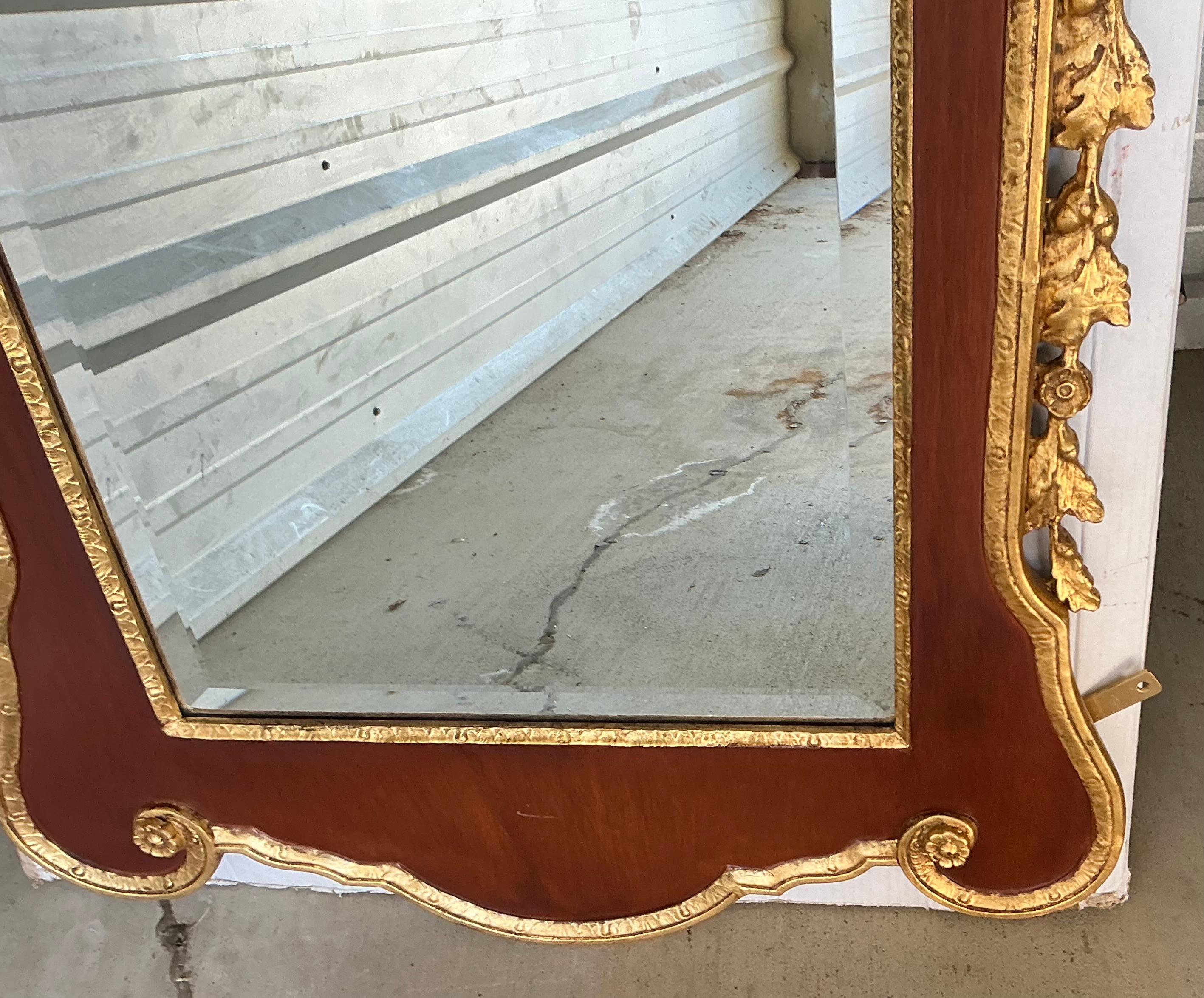 Friedman Bros. Miroirs italiens en bois doré de style fédéral Chippendale avec aigles - 2 en vente 4