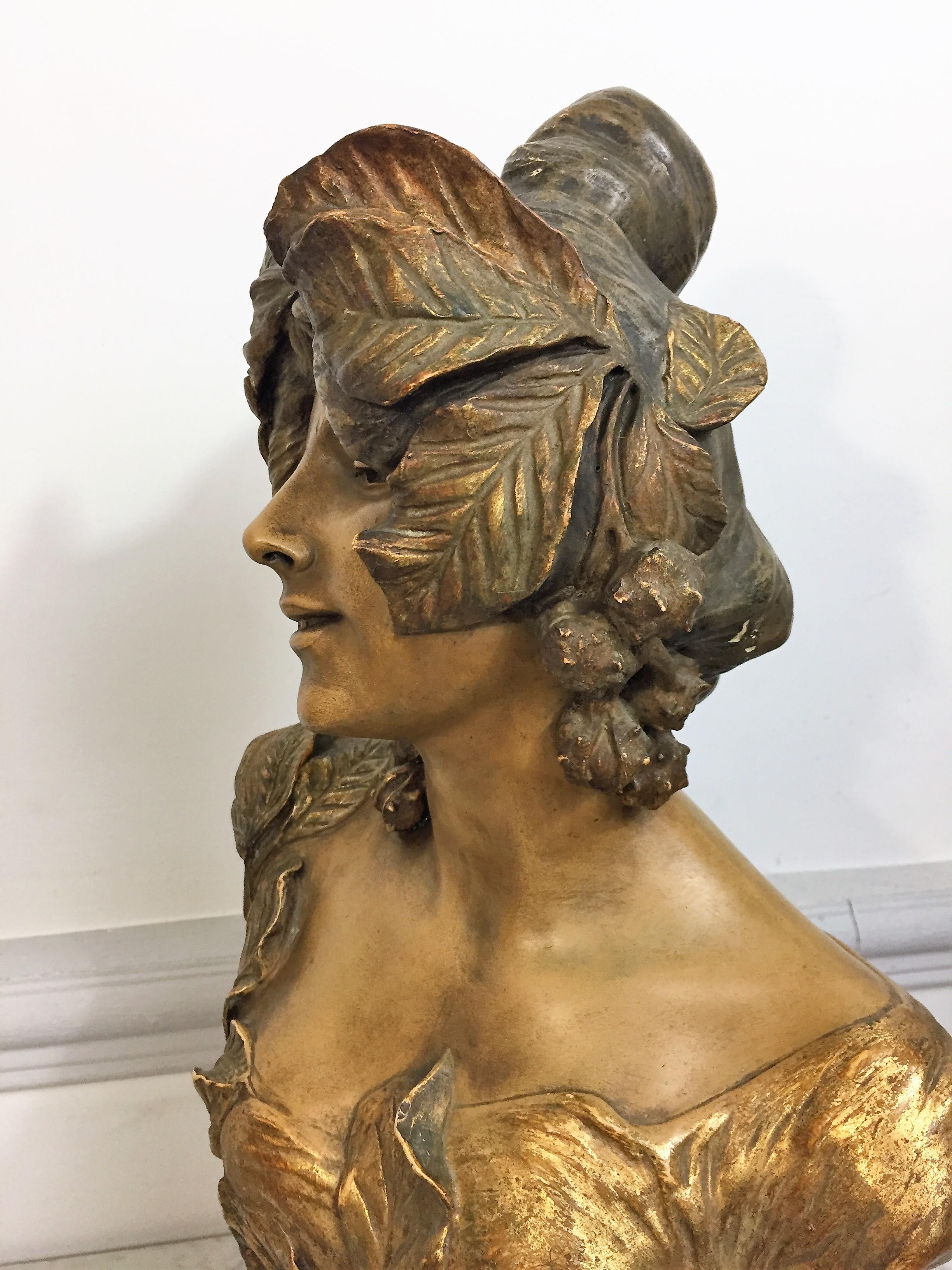 F. Goldscheider - large woman bust Polychrome Terracotta - Art Nouveau signed In Good Condition For Sale In Beuzevillette, FR